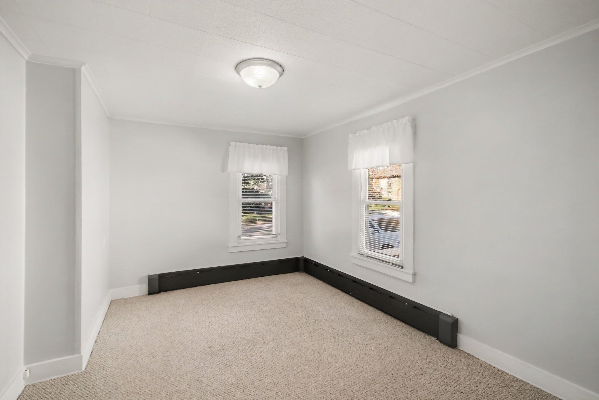 335 Pearl Street South Haven MI 49090