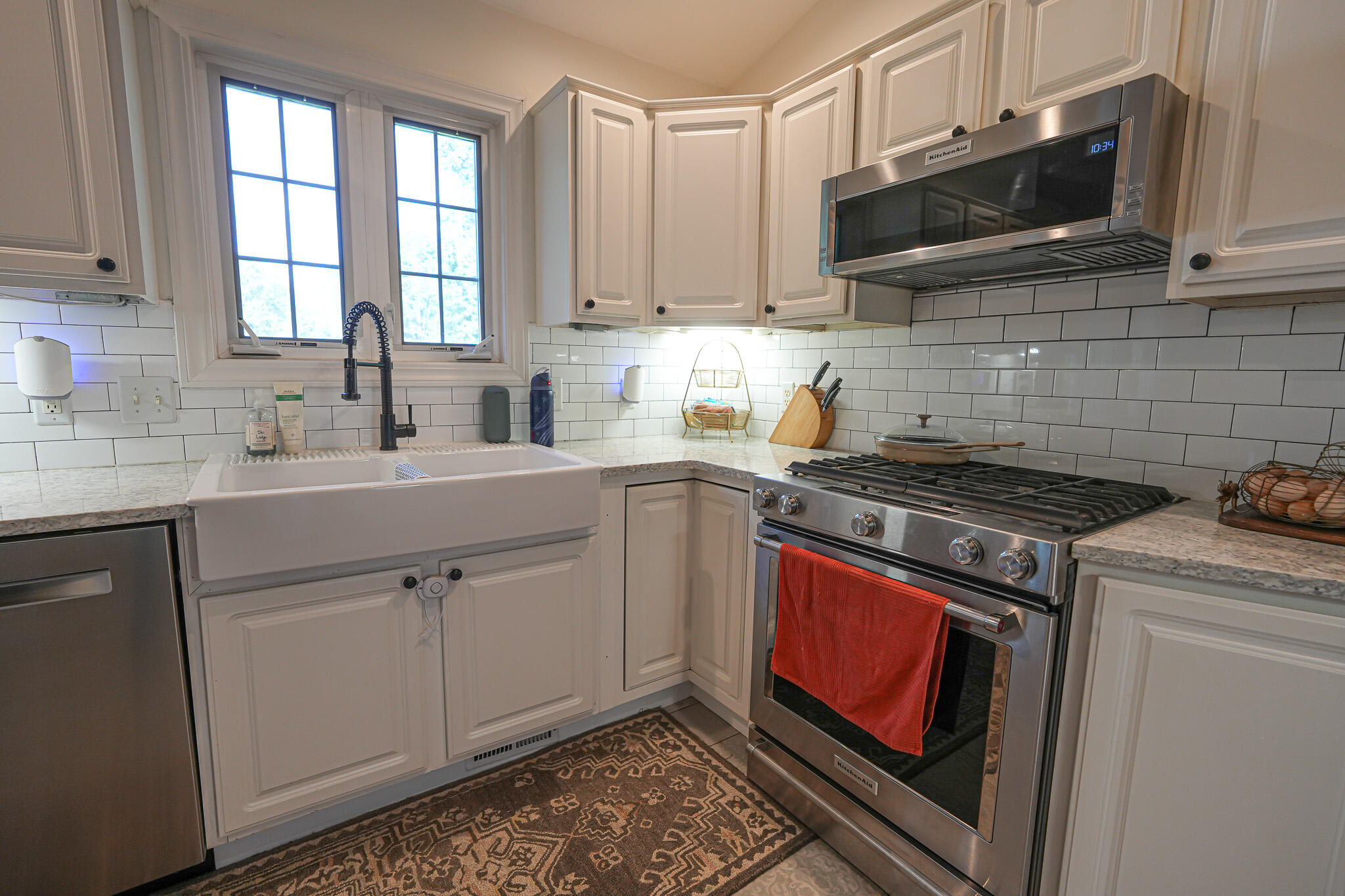 2063 Rambling Oak Drive Muskegon MI 49445
