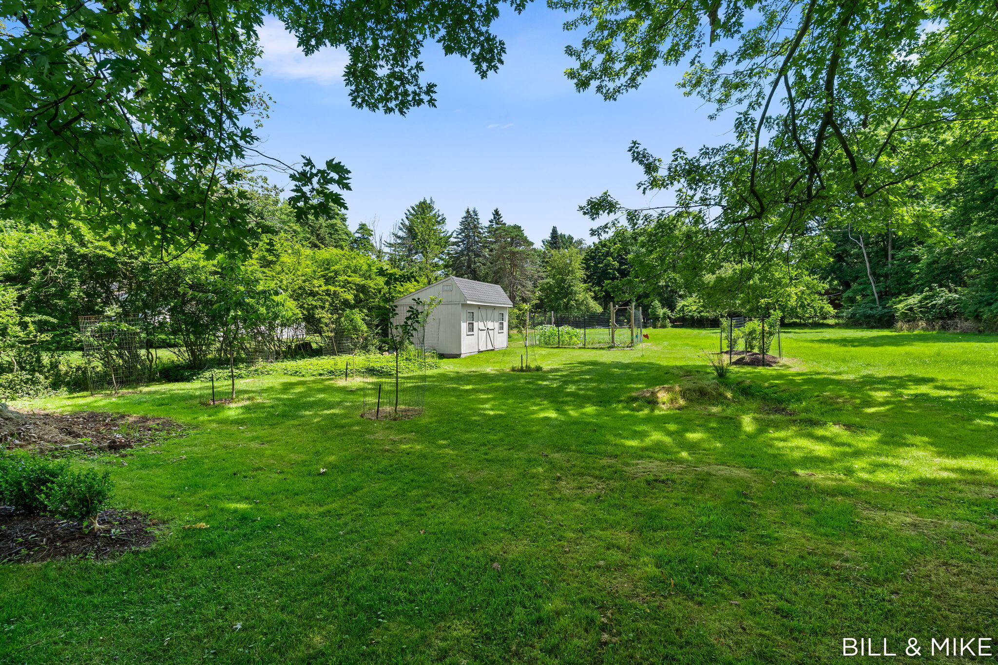321 Lakeshore Drive Douglas MI 49406