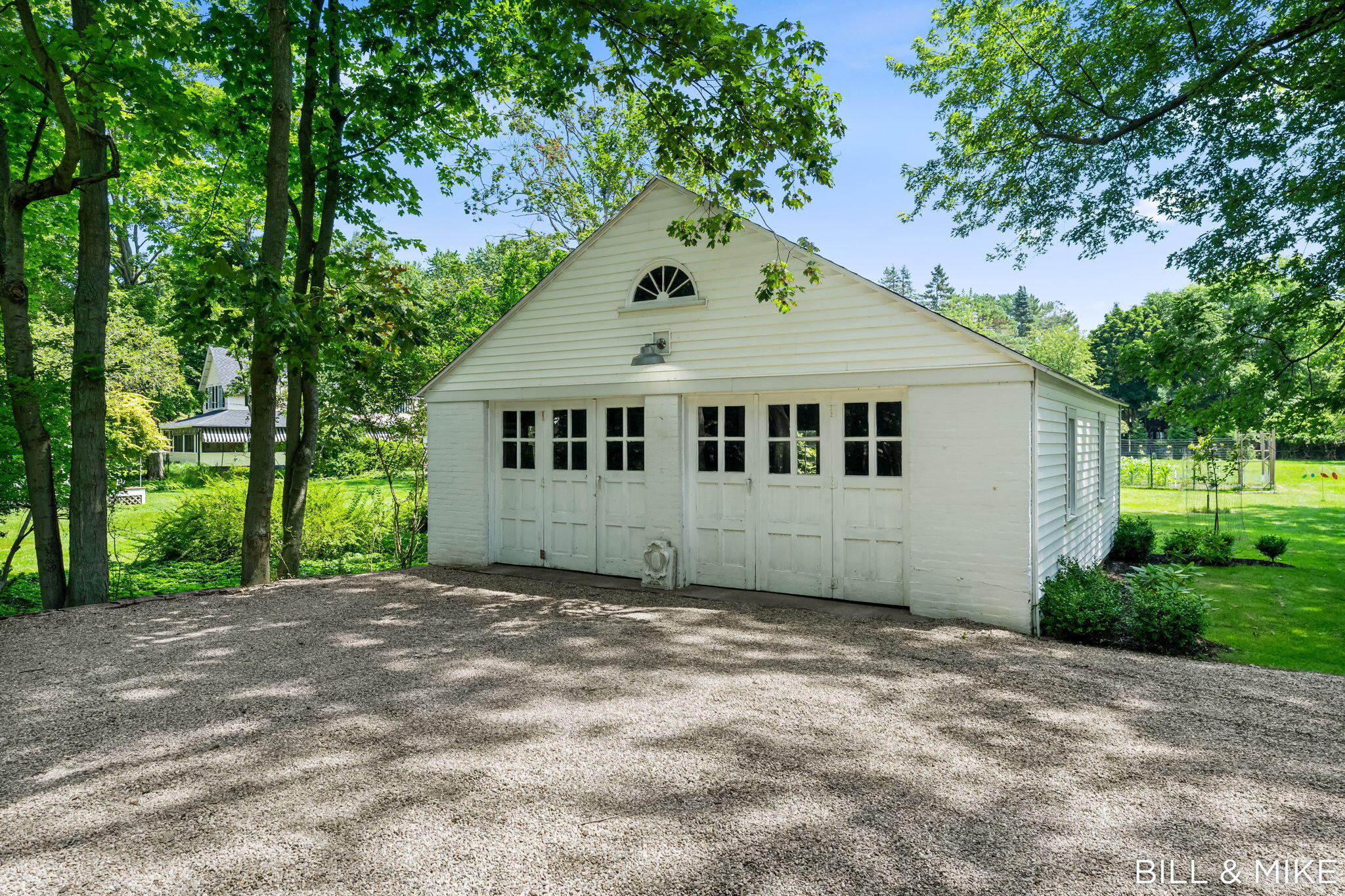 321 Lakeshore Drive Douglas MI 49406