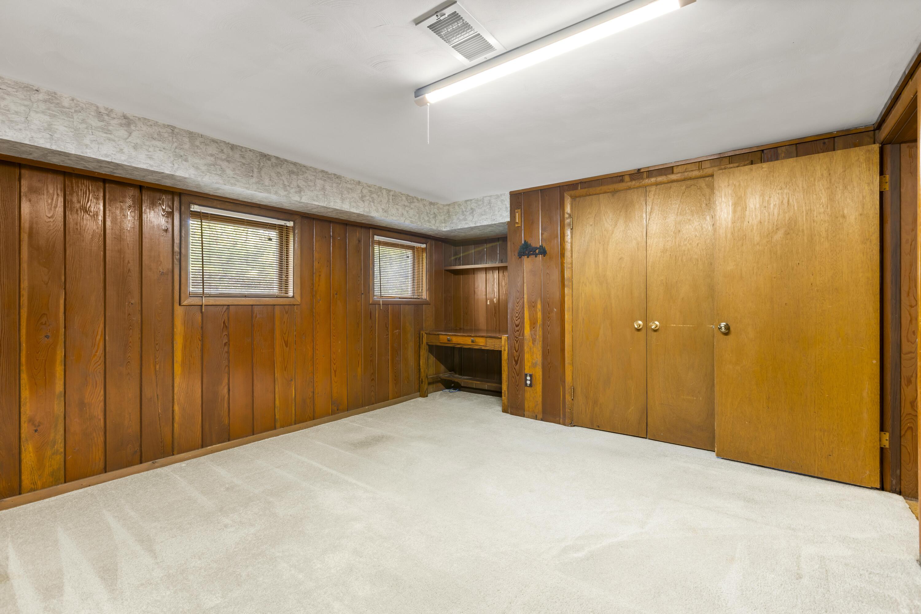 4340 Lakeside Drive Kalamazoo MI 49008