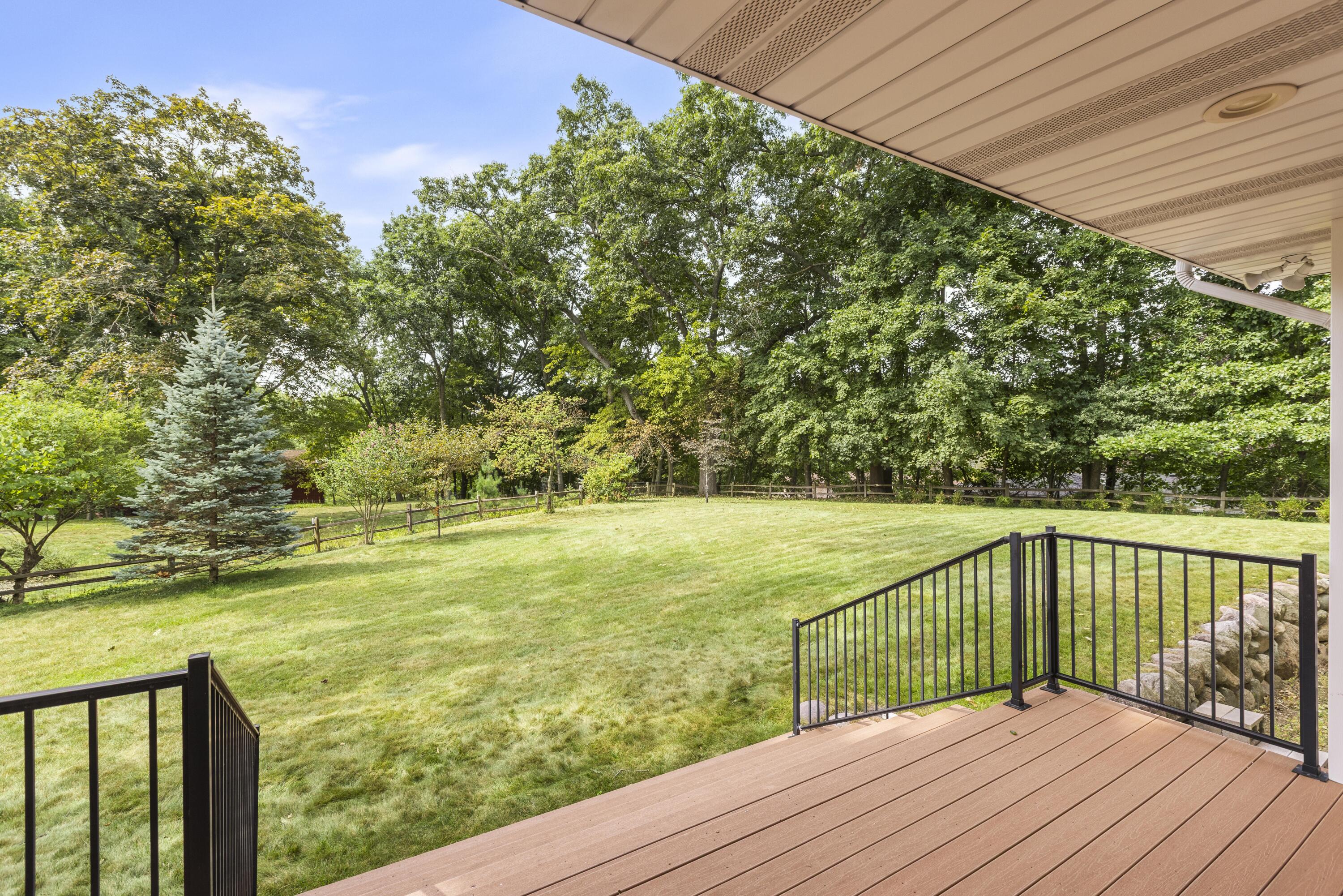 4340 Lakeside Drive Kalamazoo MI 49008