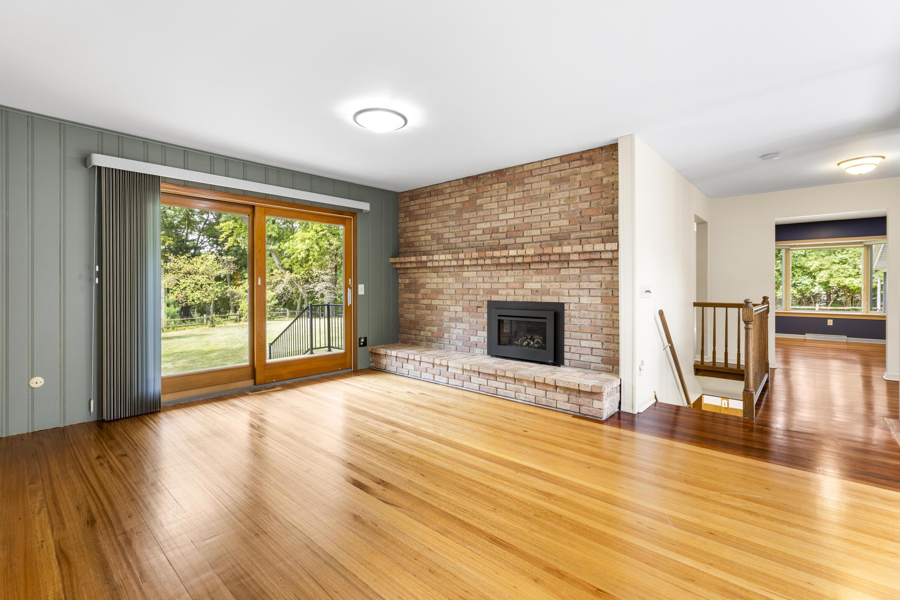 4340 Lakeside Drive Kalamazoo MI 49008