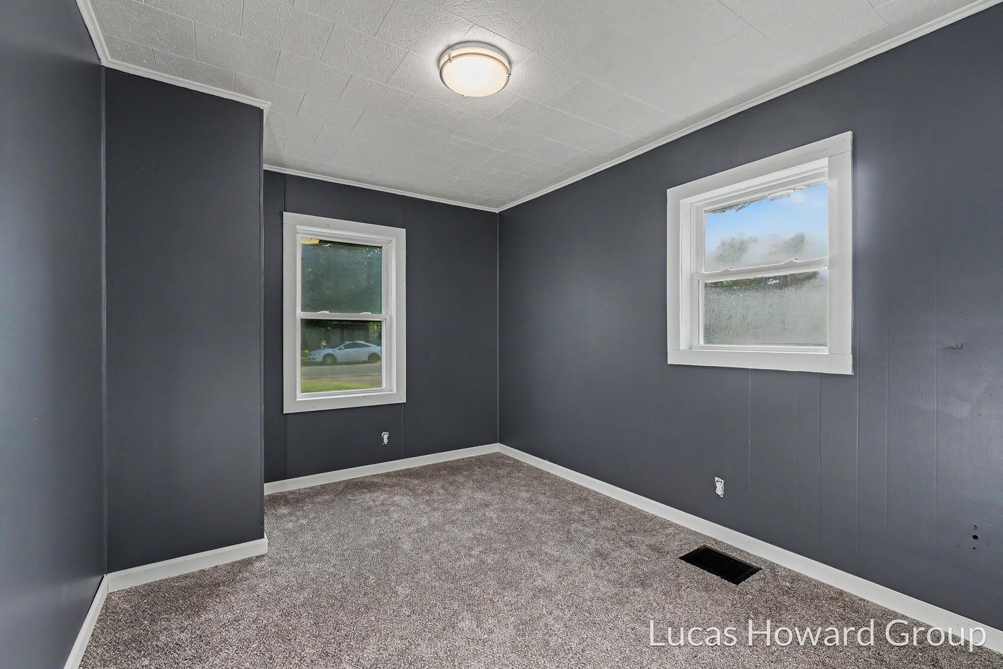 3426 Mulhearn Avenue Kalamazoo MI 49048