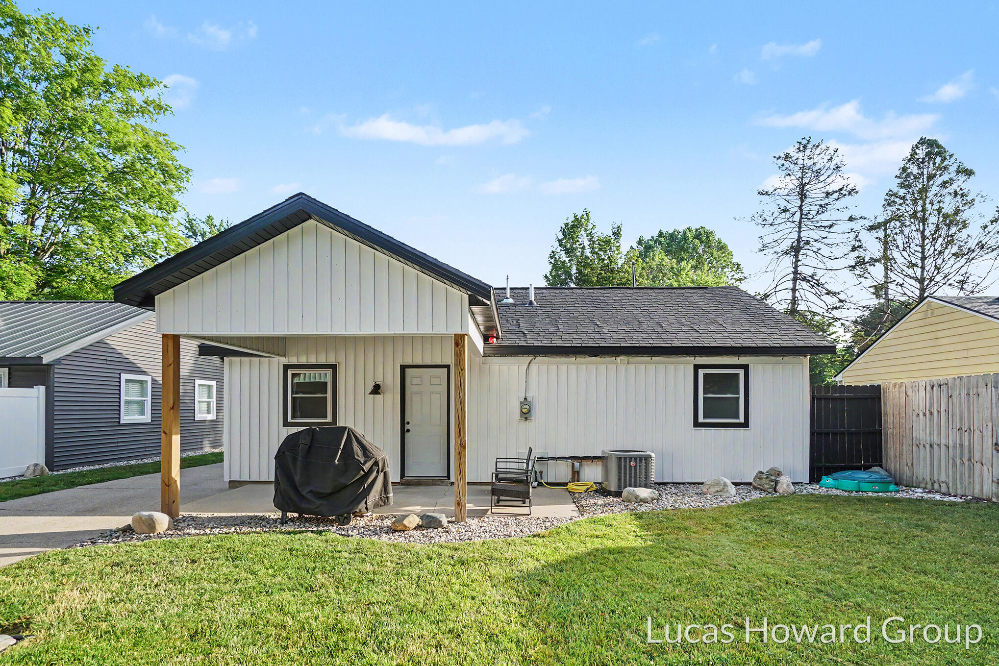 3426 Mulhearn Avenue Kalamazoo MI 49048
