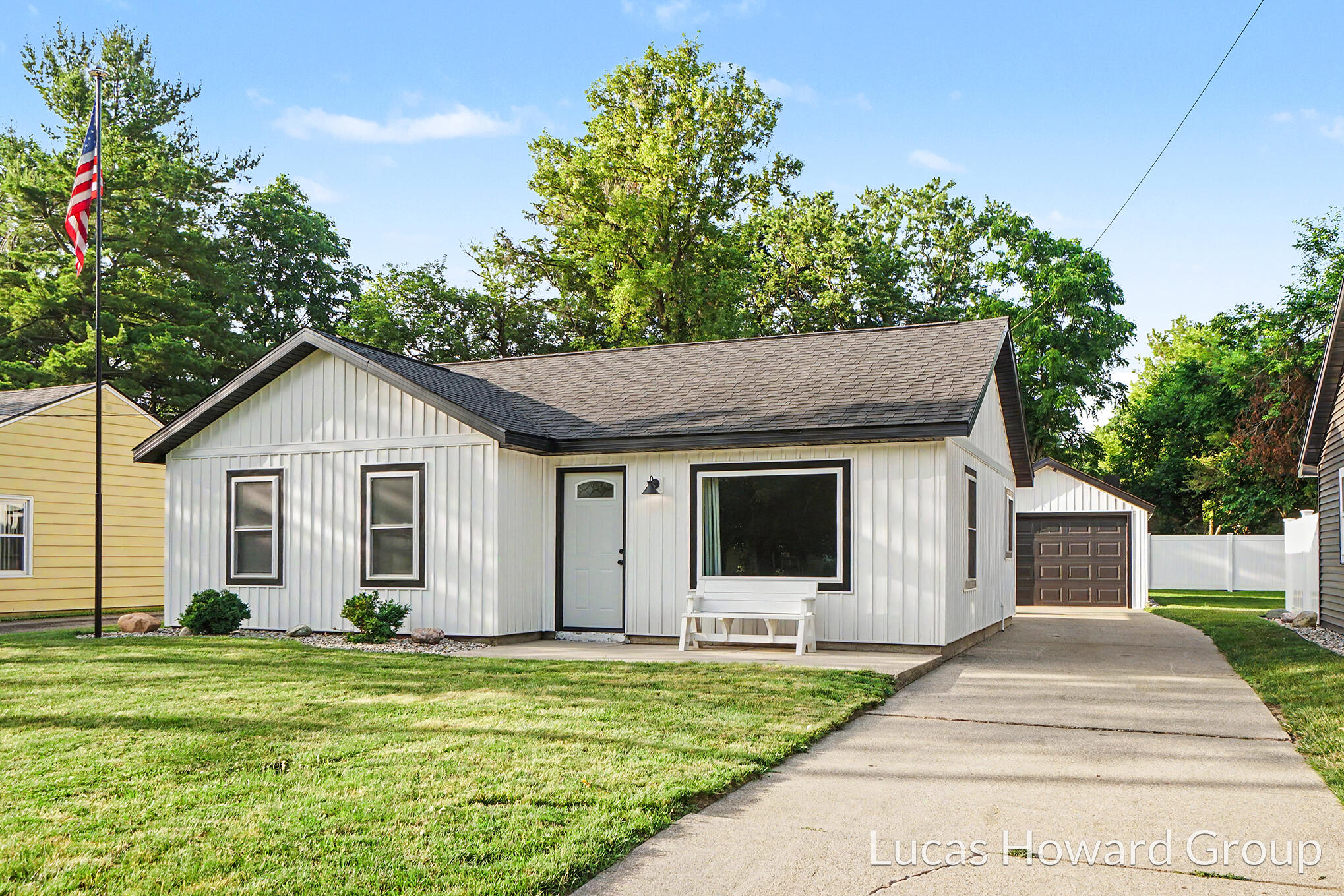 3426 Mulhearn Avenue Kalamazoo MI 49048