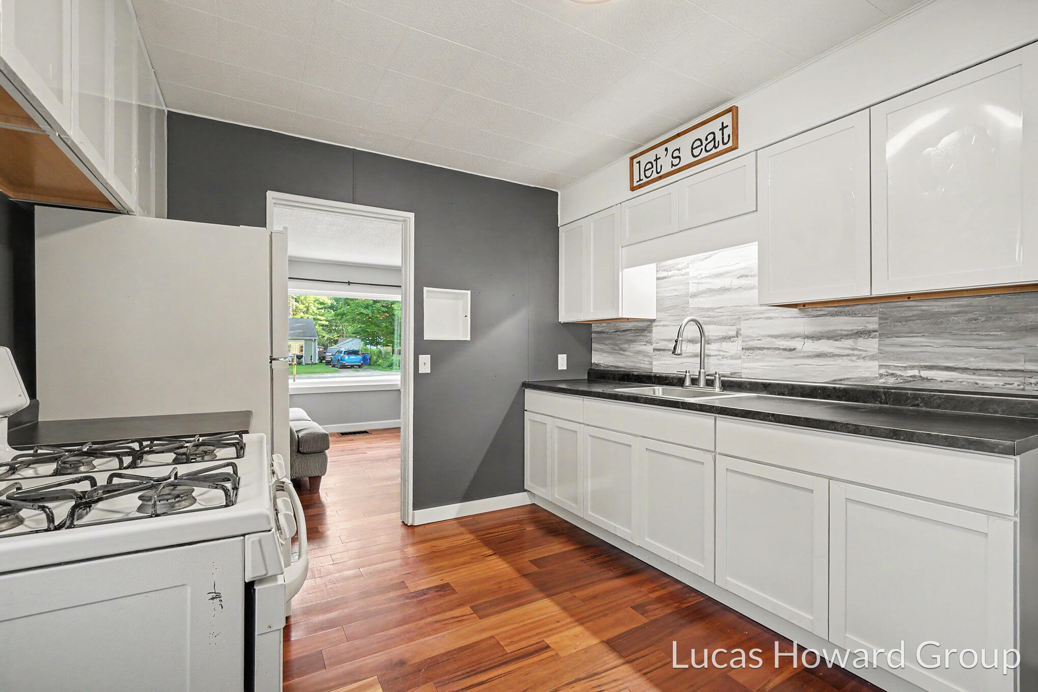 3426 Mulhearn Avenue Kalamazoo MI 49048