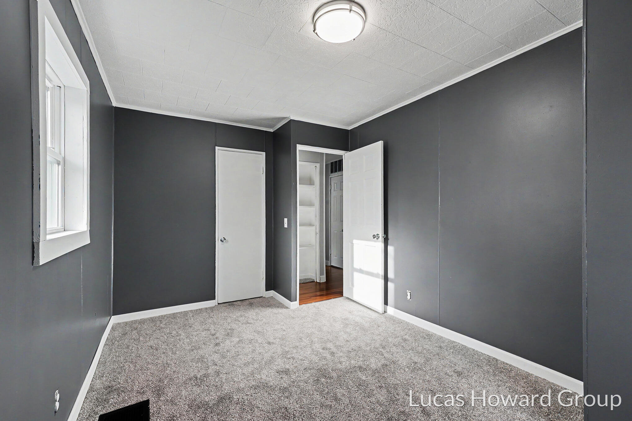 3426 Mulhearn Avenue Kalamazoo MI 49048