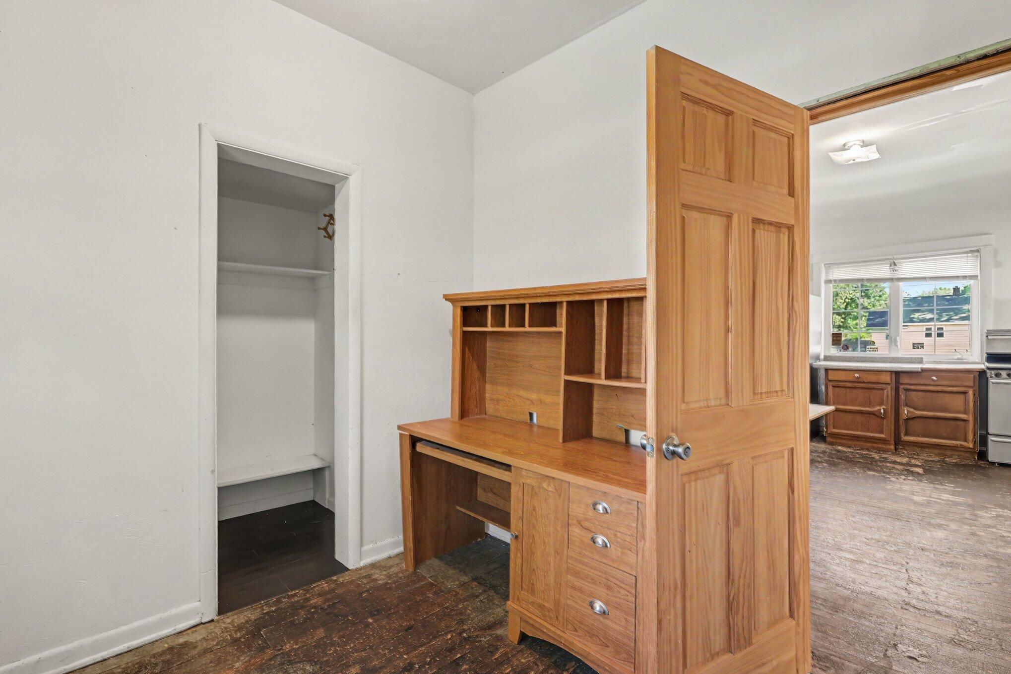 1286 Catherine Avenue Muskegon MI 49442