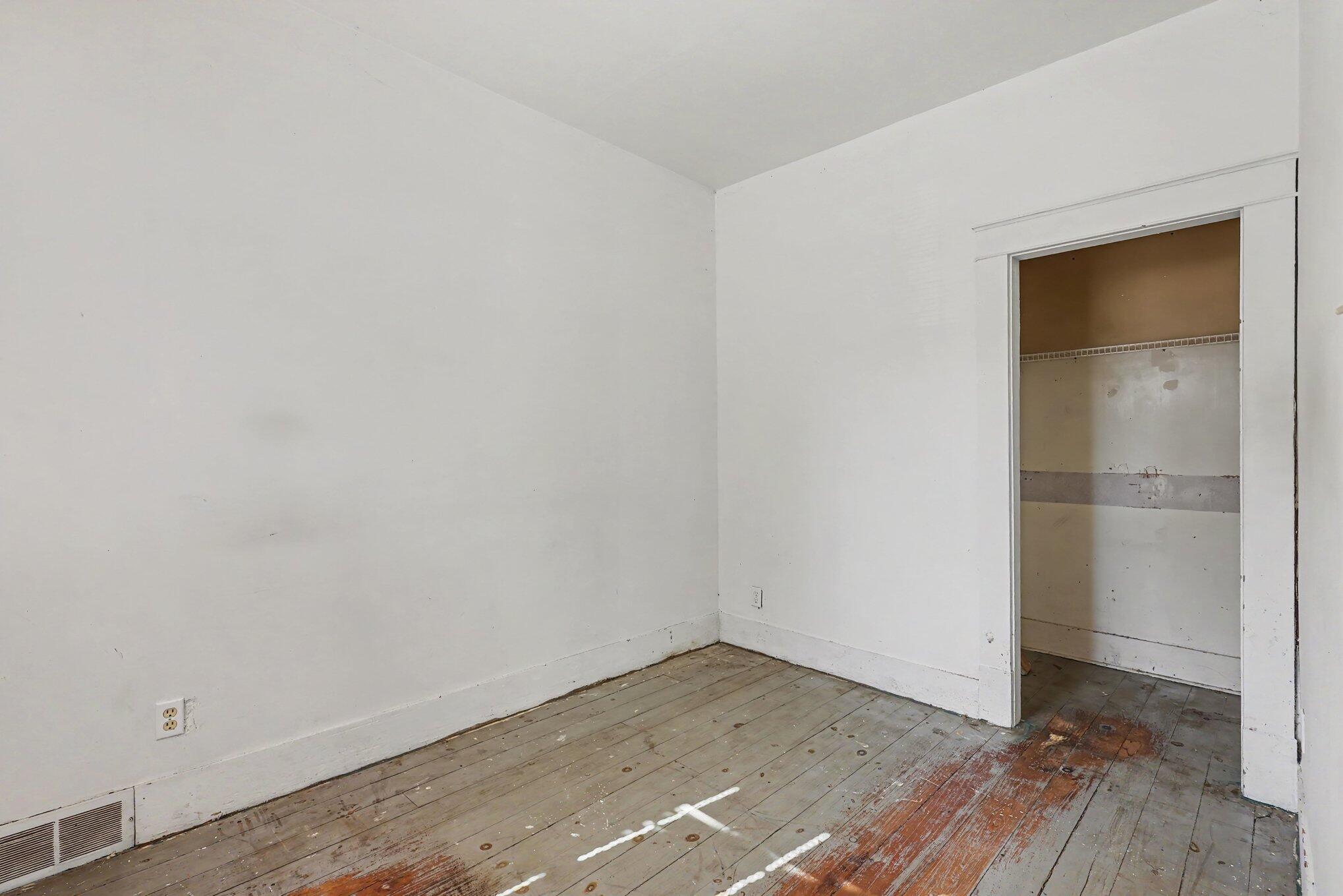 1286 Catherine Avenue Muskegon MI 49442