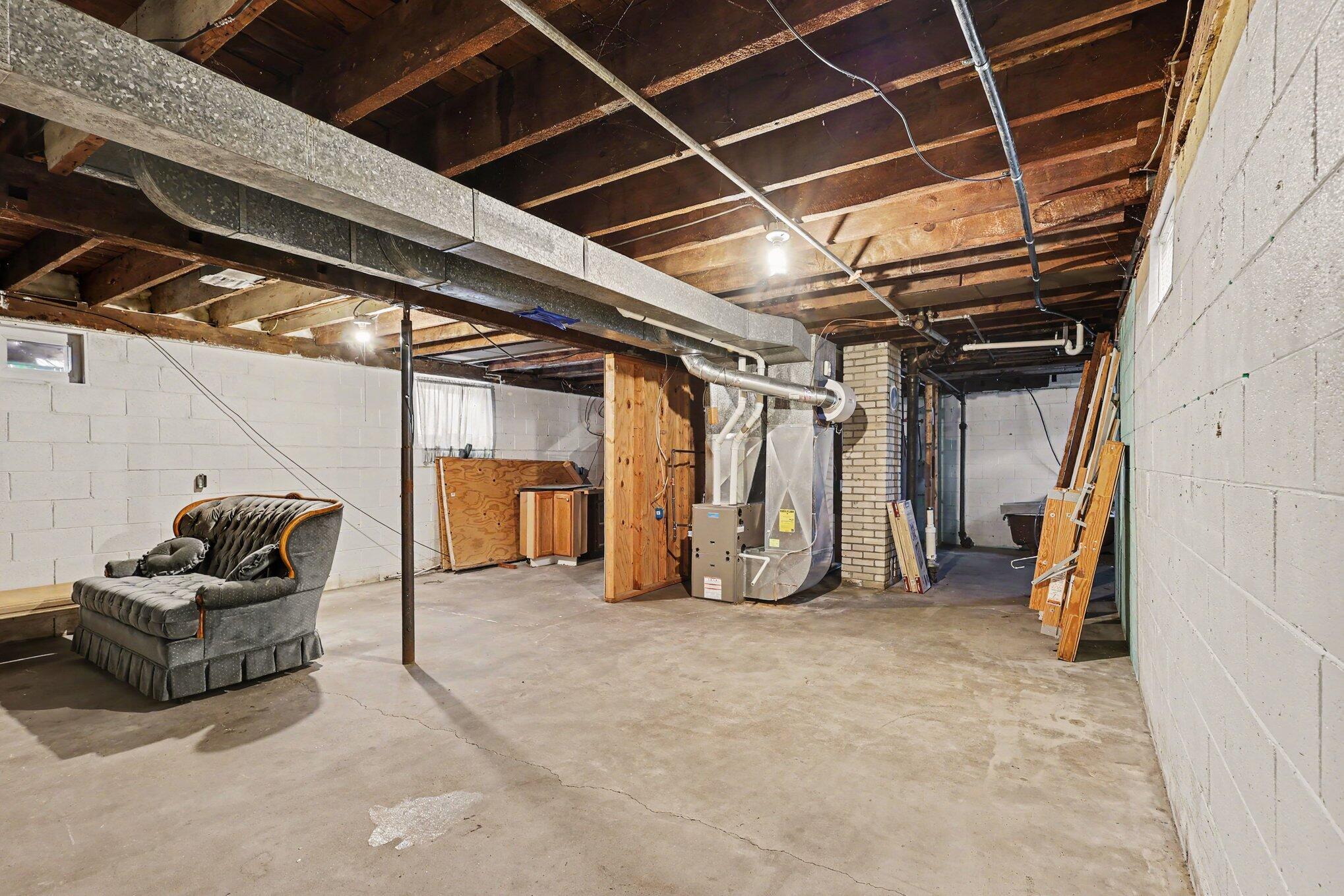 1286 Catherine Avenue Muskegon MI 49442