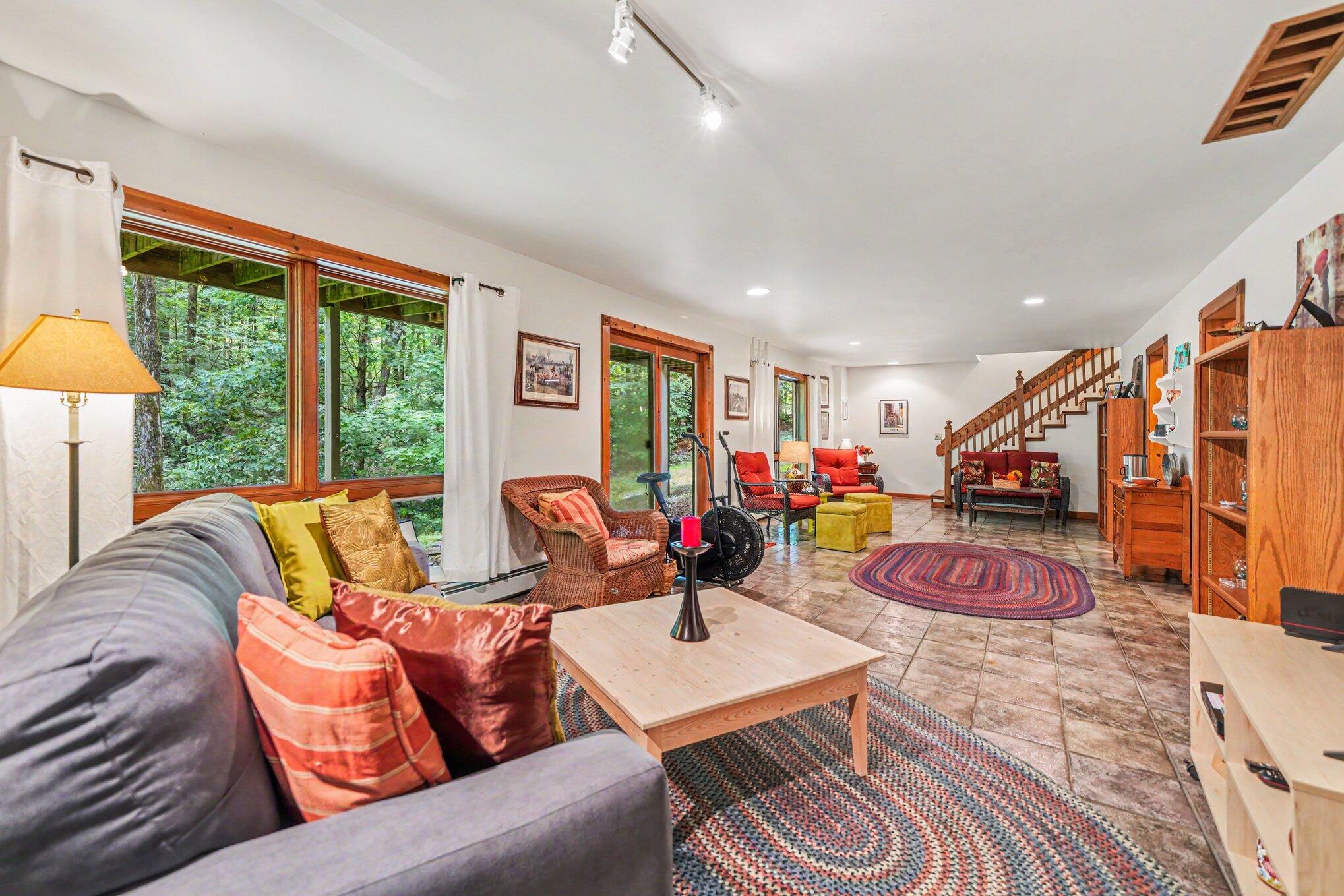 15283 Prairie Road Three Oaks MI 49128