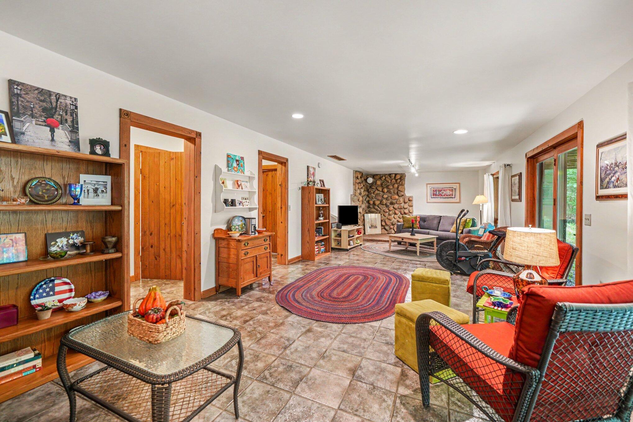 15283 Prairie Road Three Oaks MI 49128