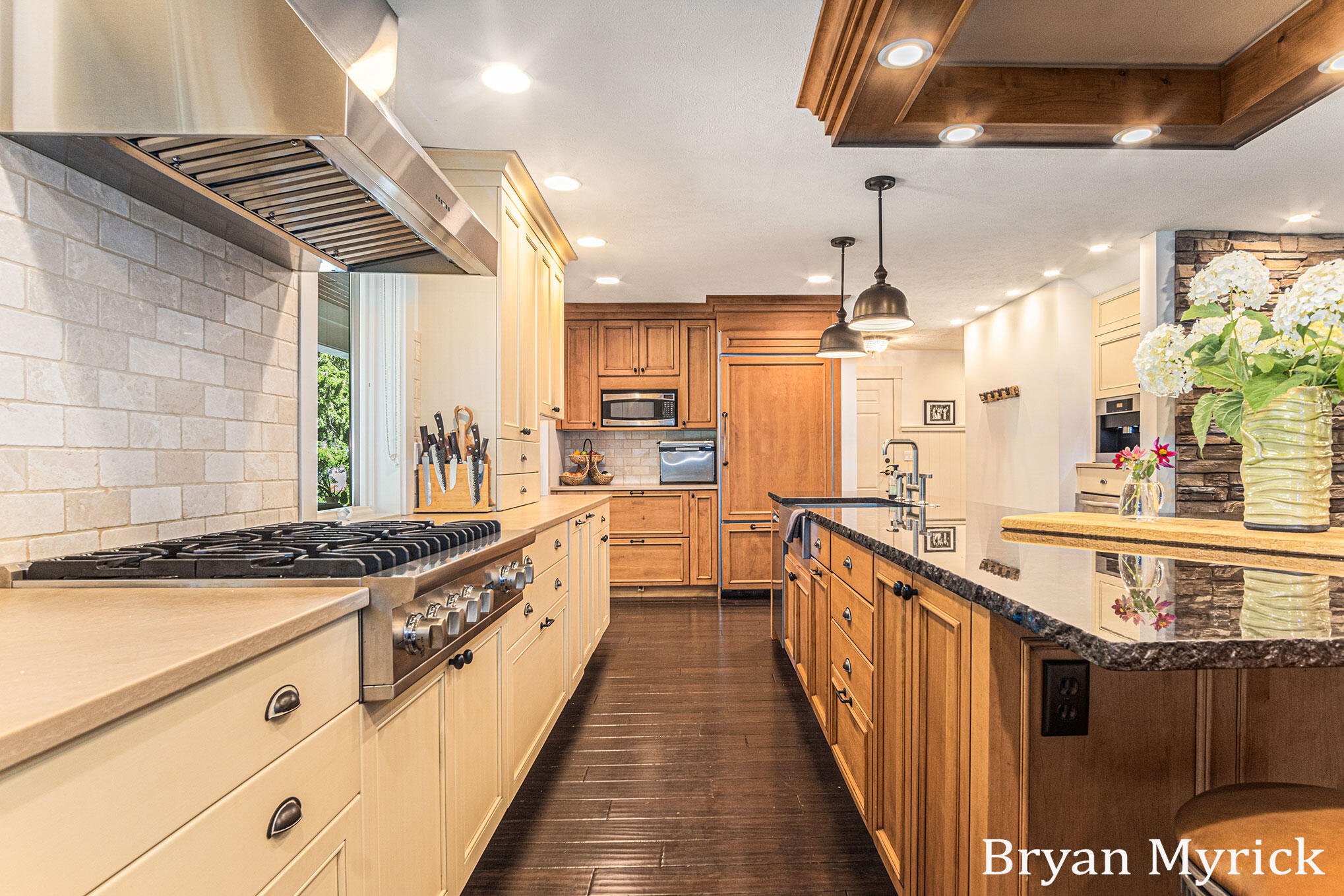 1400 W 32nd Street Holland MI 49423