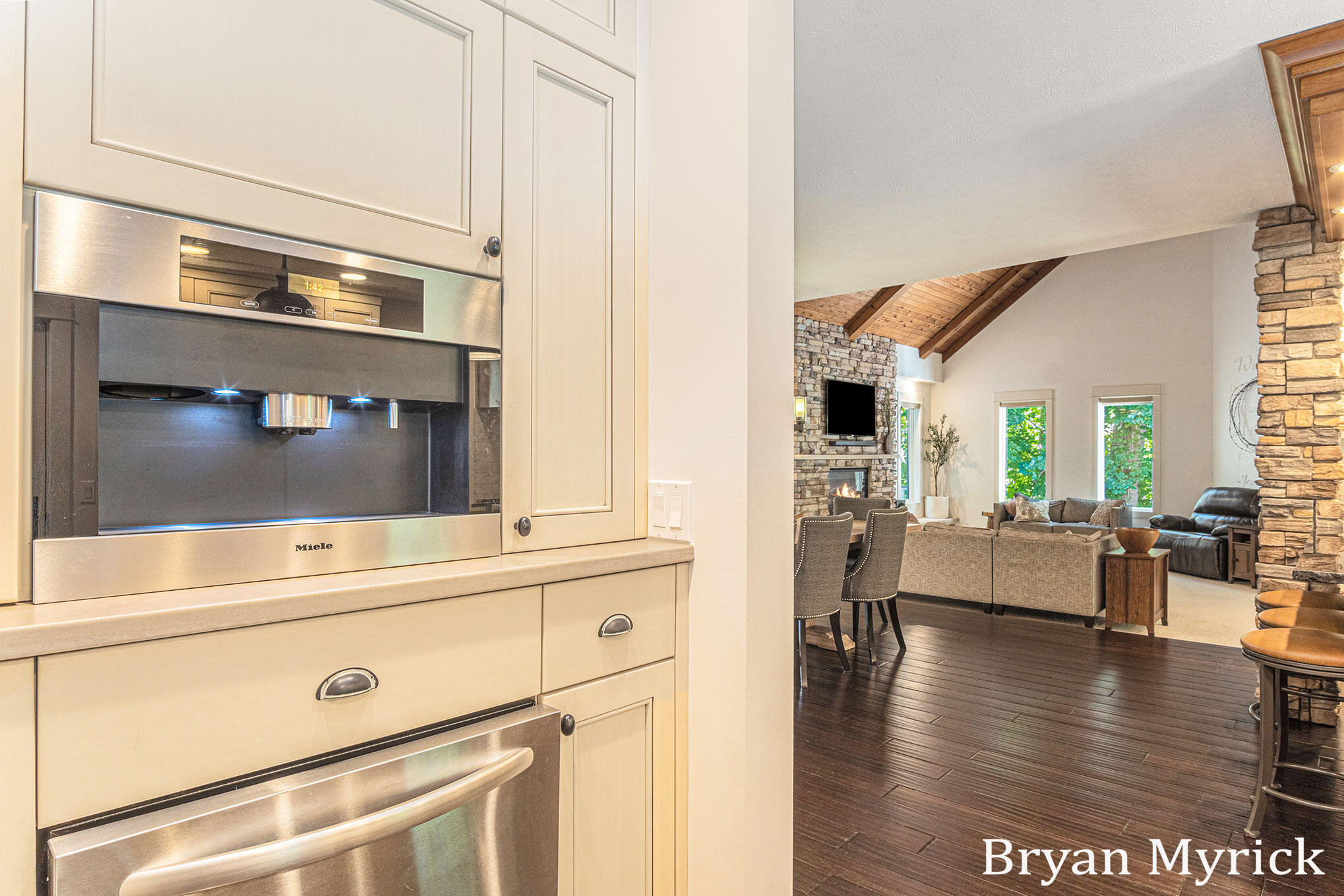 1400 W 32nd Street Holland MI 49423