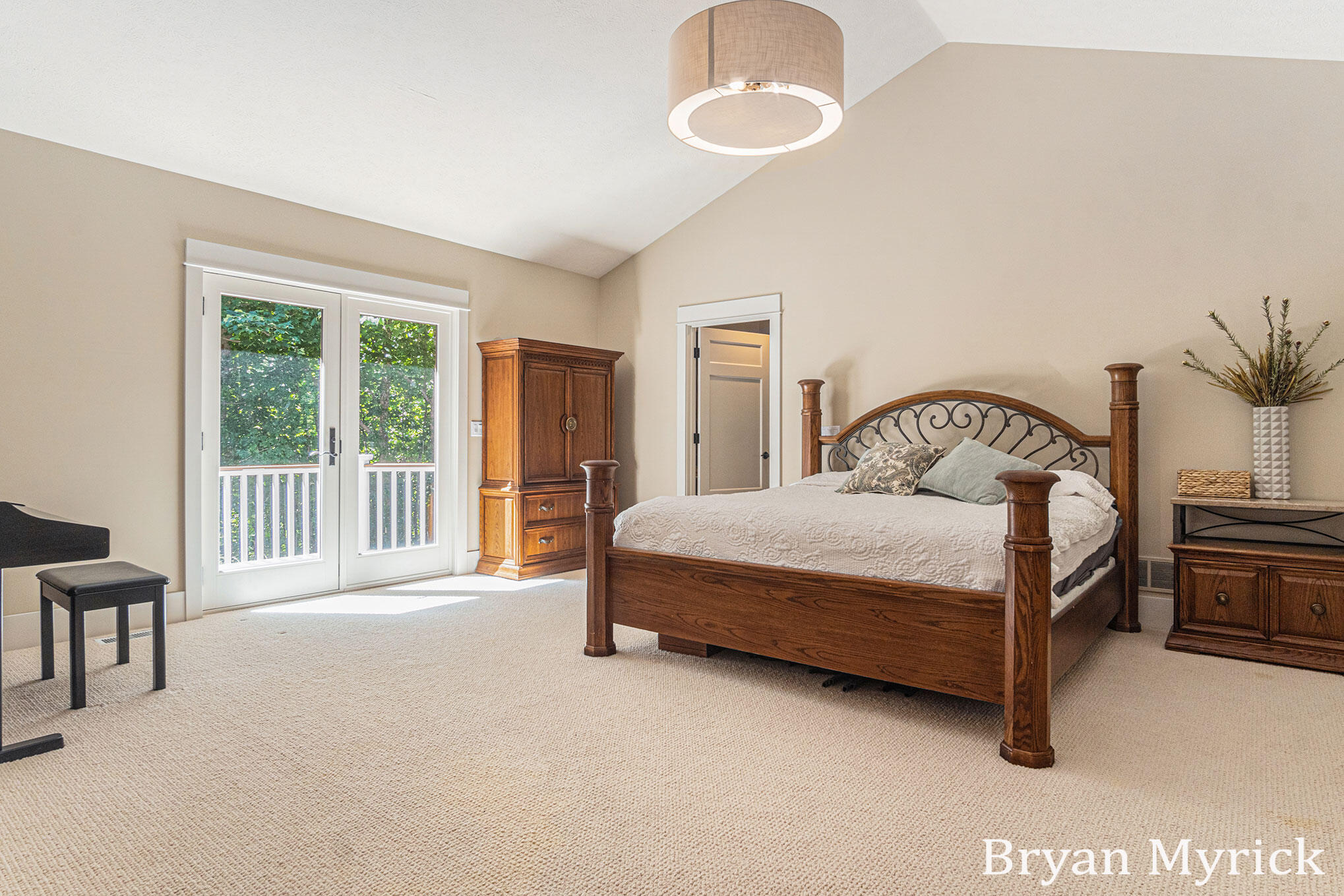 1400 W 32nd Street Holland MI 49423