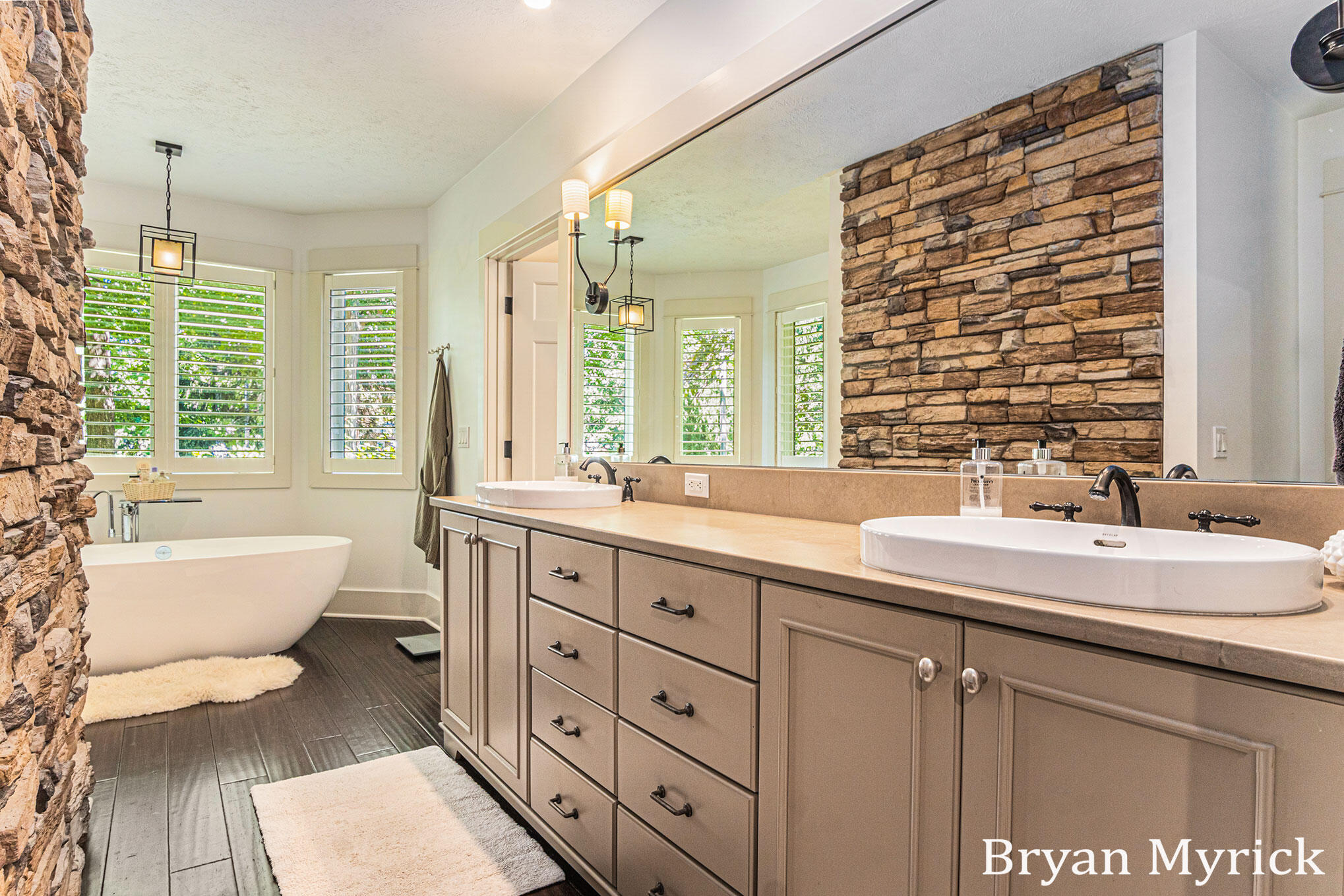 1400 W 32nd Street Holland MI 49423