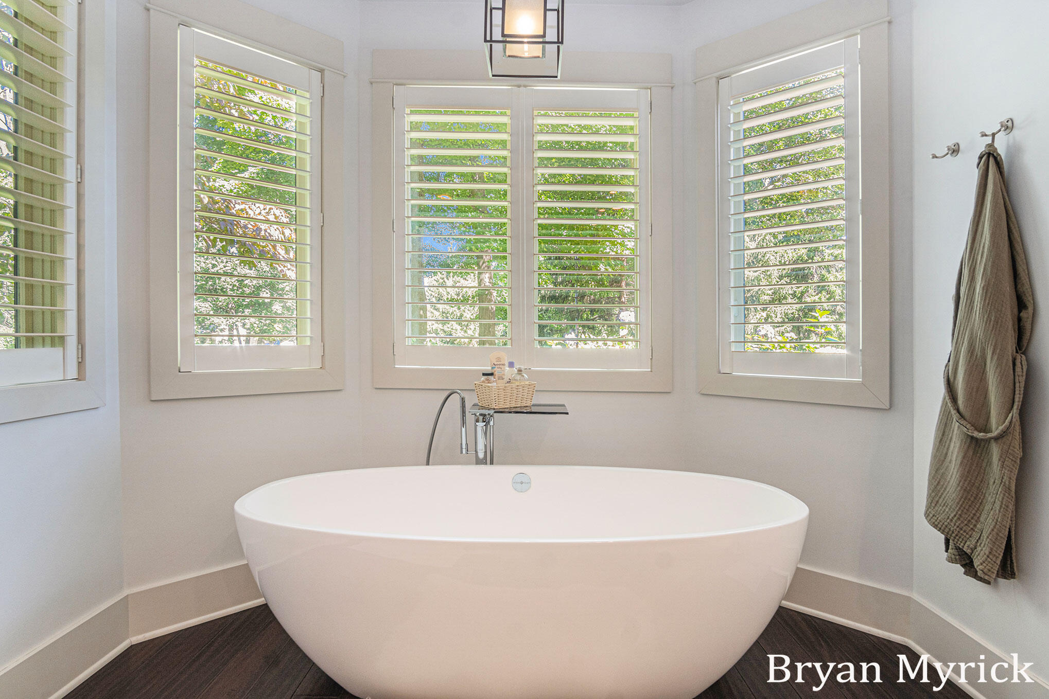 1400 W 32nd Street Holland MI 49423