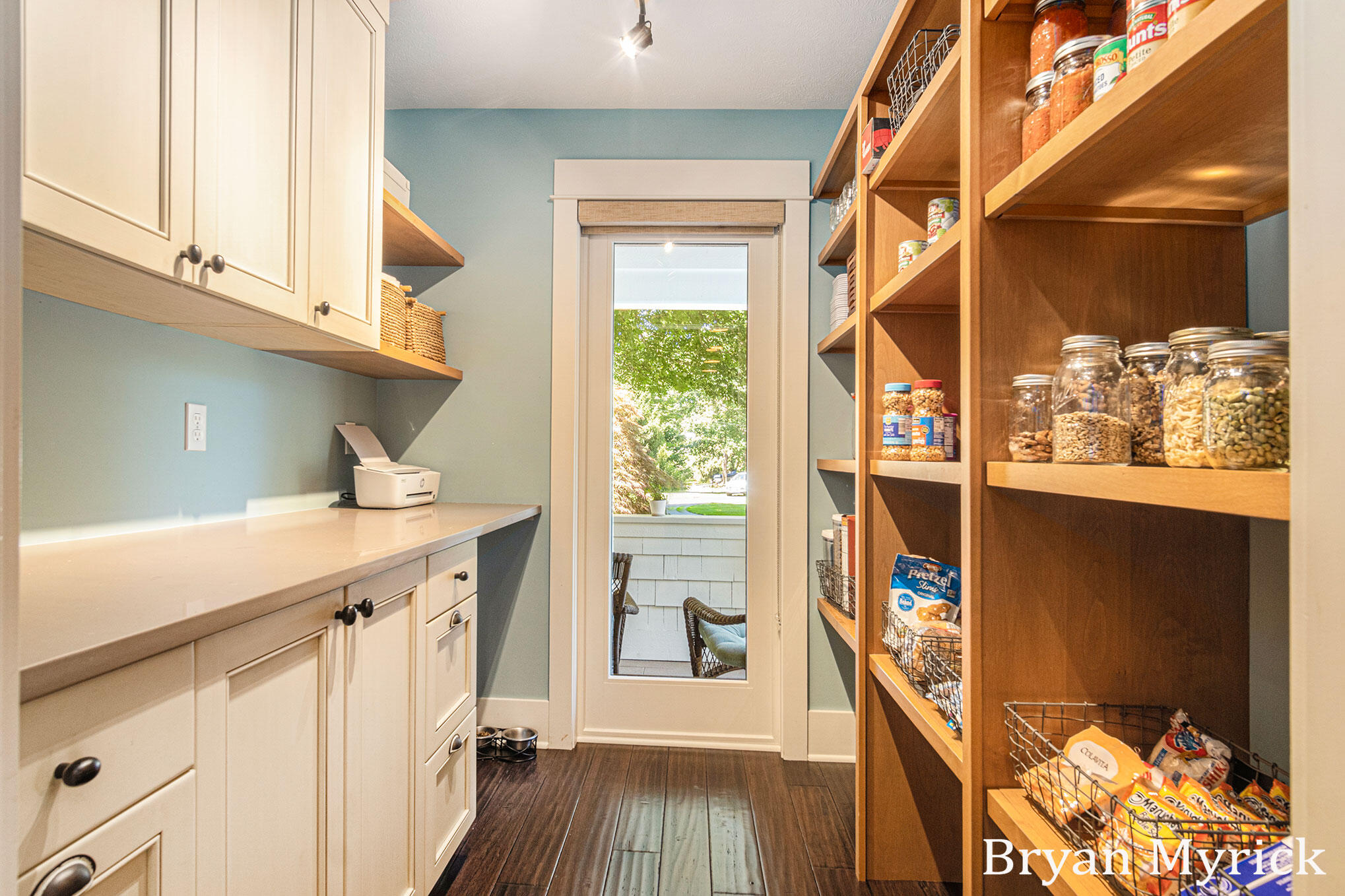 1400 W 32nd Street Holland MI 49423