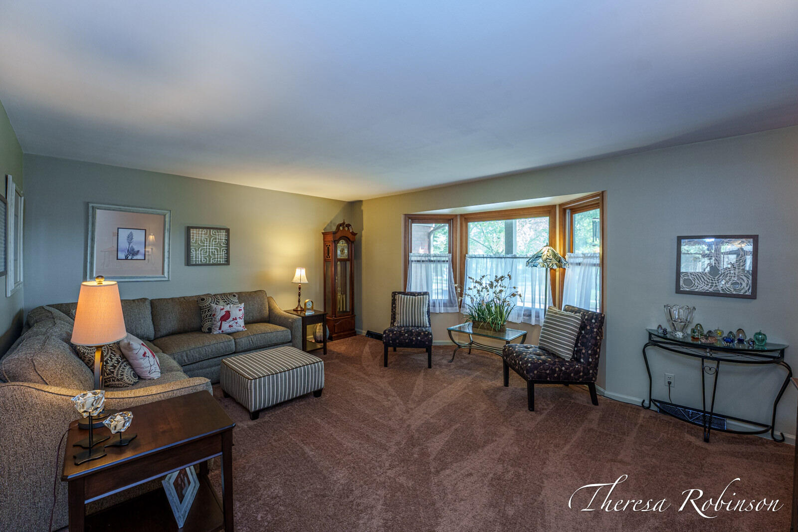 2147 Dewberry Drive NE Grand Rapids MI 49505