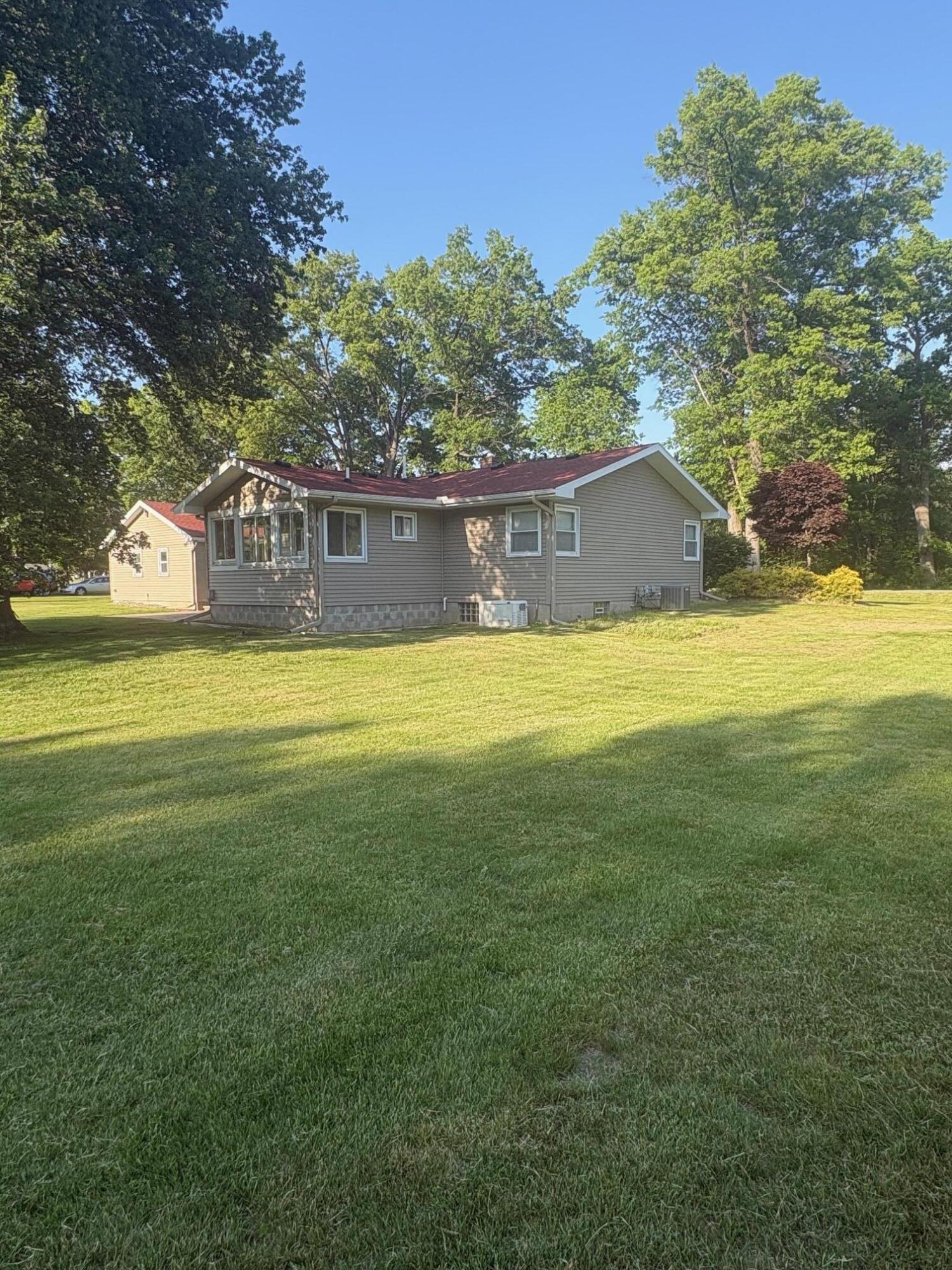 6739 Myers Lake Avenue NE Rockford MI 49341