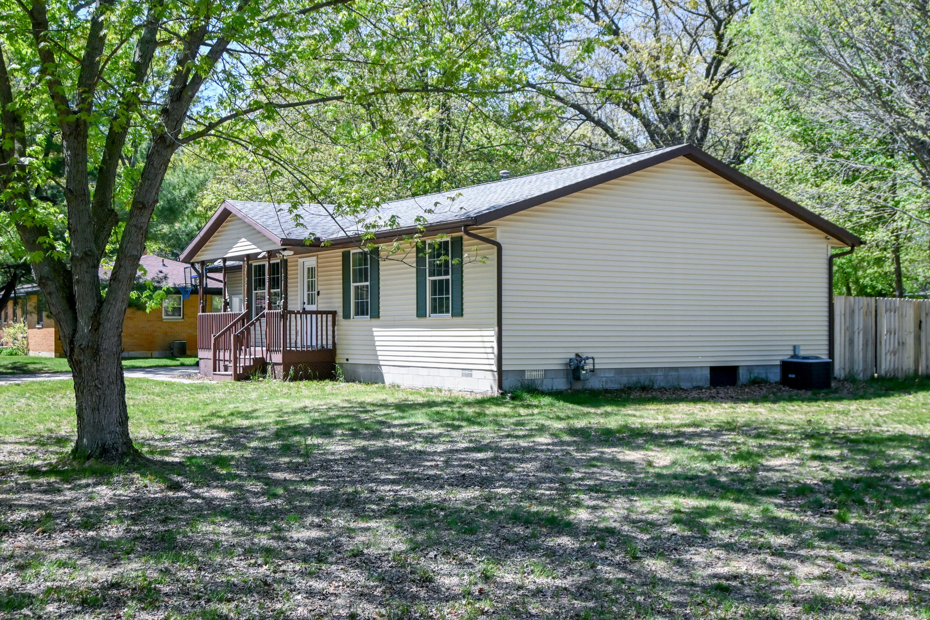 2908 Genesee Avenue Muskegon MI 49442