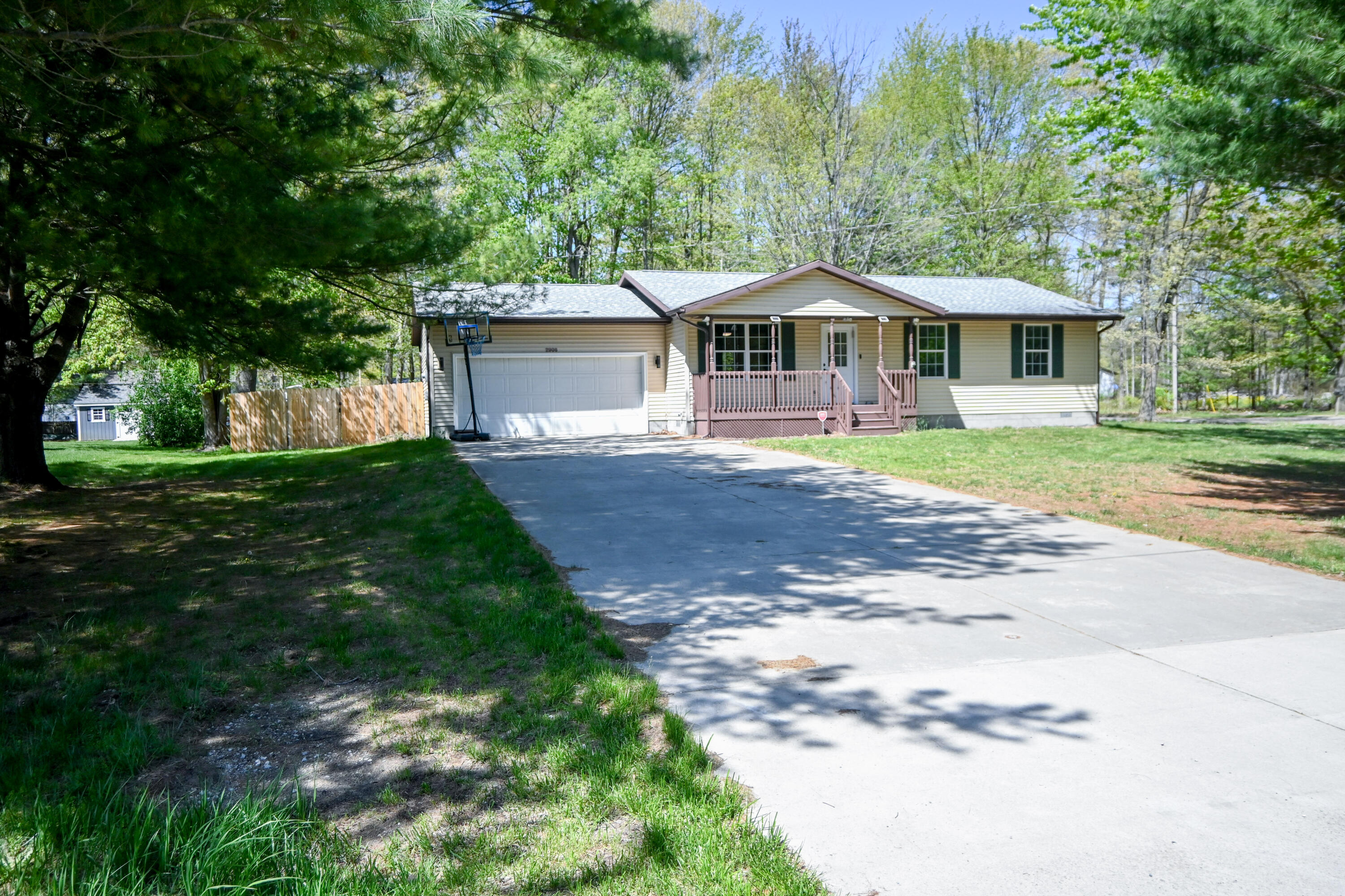 2908 Genesee Avenue Muskegon MI 49442