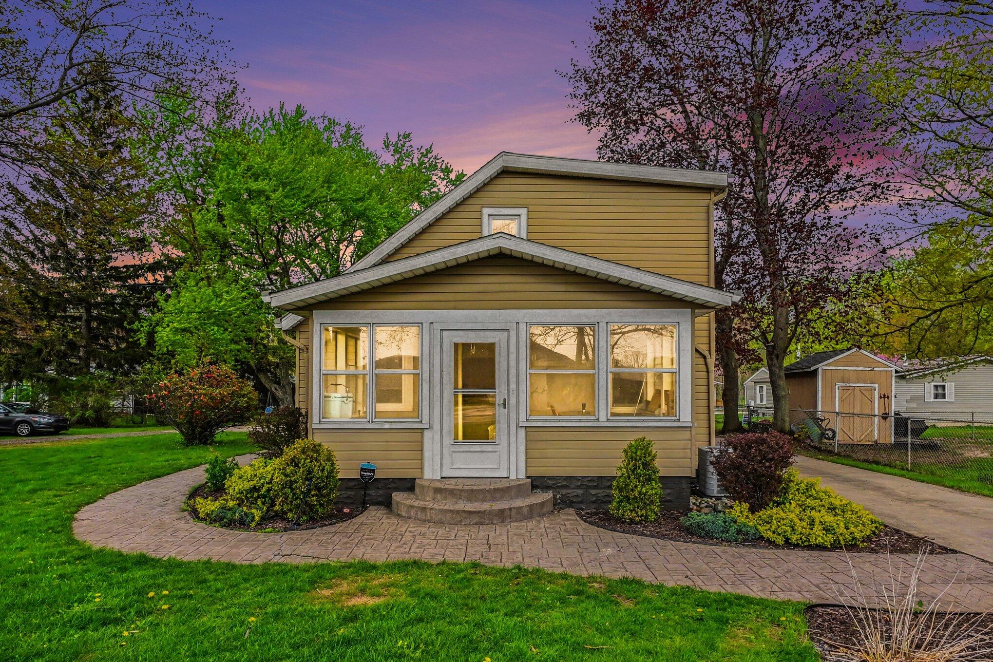 1917 E Main Street Niles MI 49120