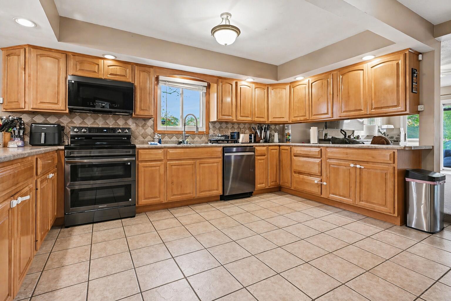 1917 E Main Street Niles MI 49120
