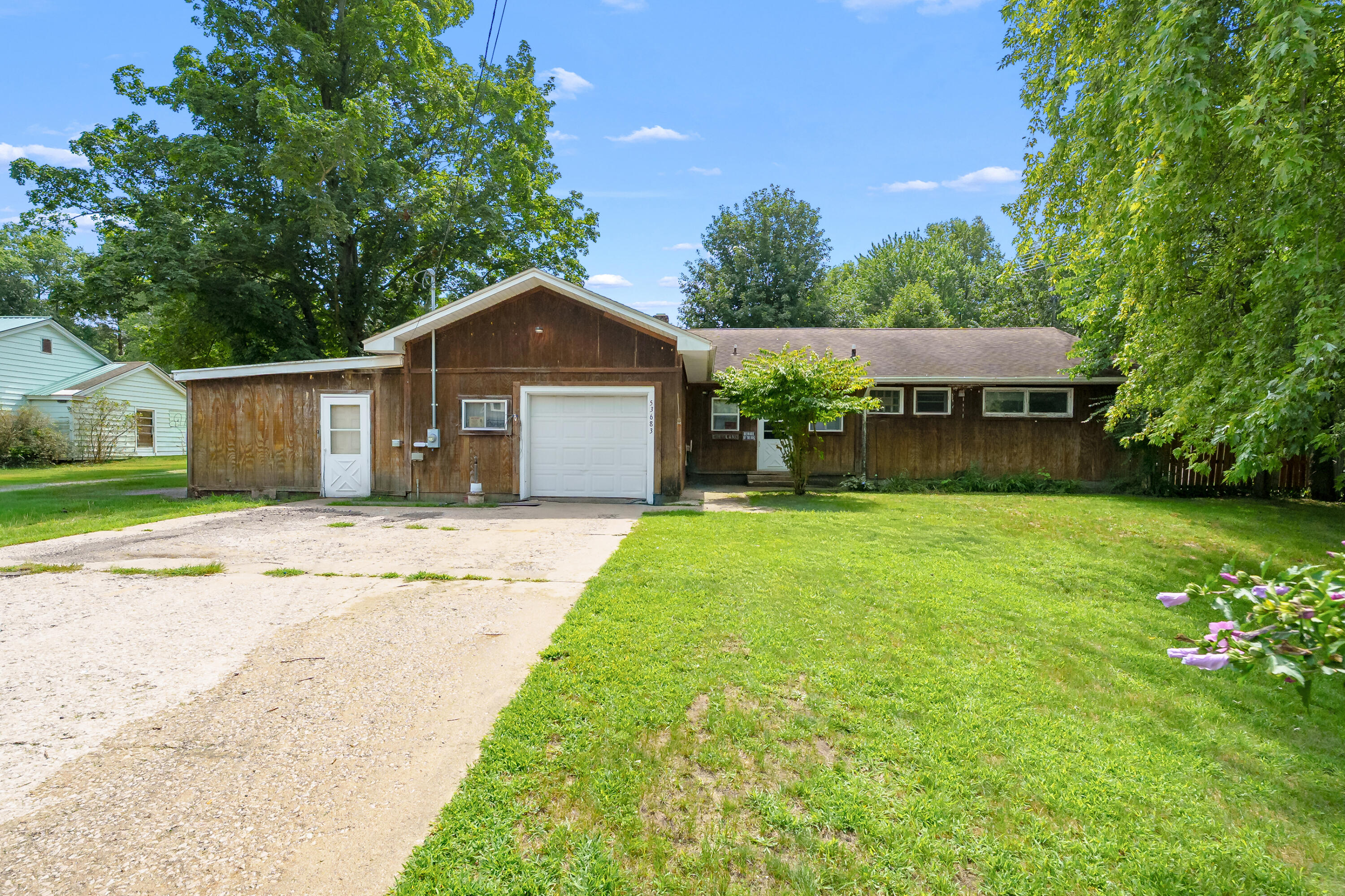 53683 Co Road 388 Grand Junction MI 49056