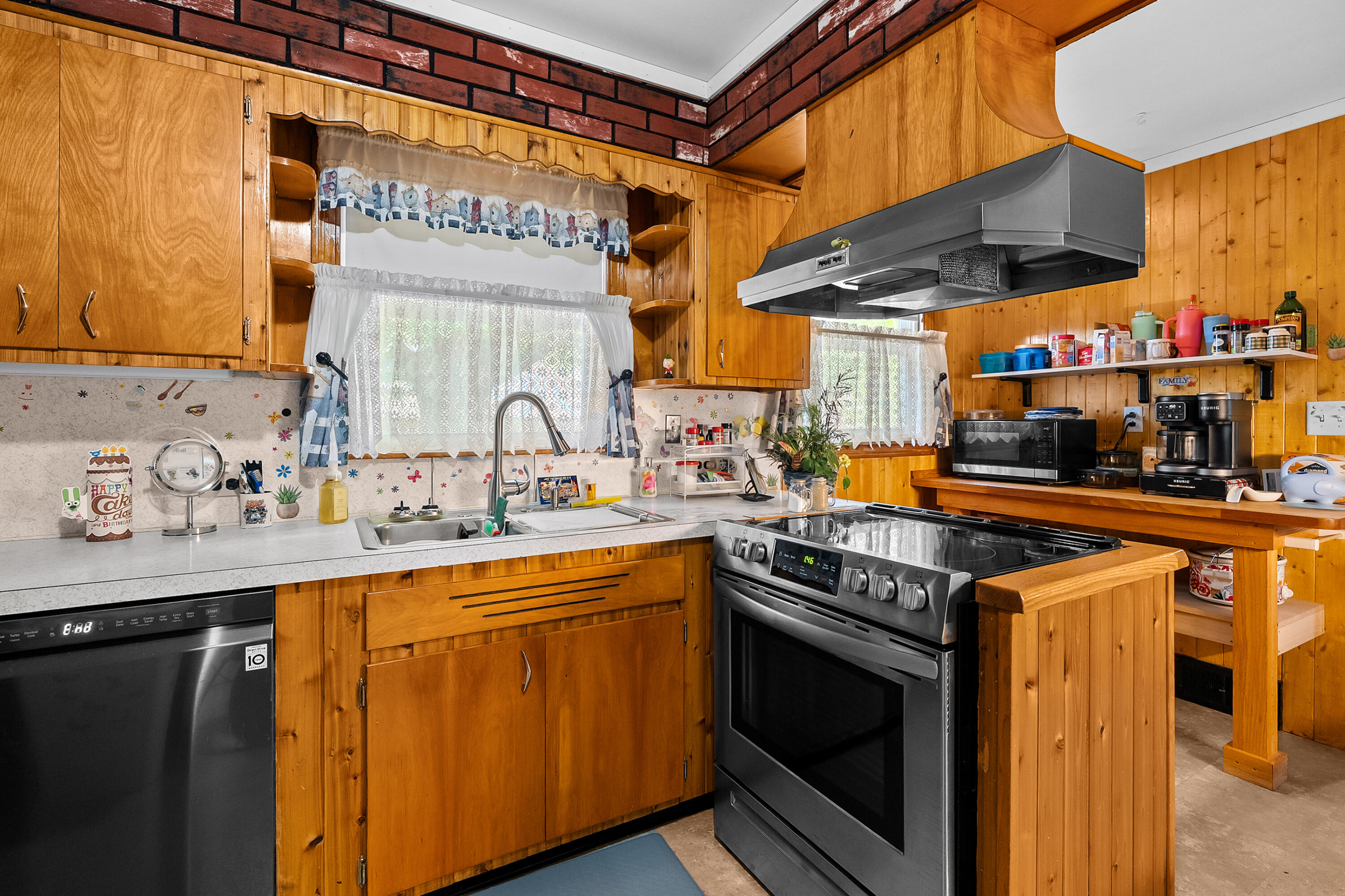 53683 Co Road 388 Grand Junction MI 49056