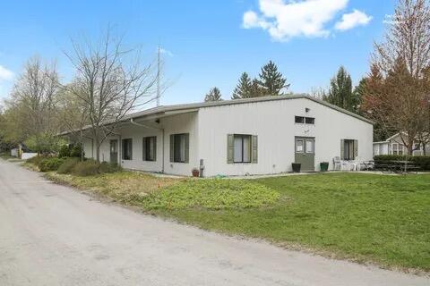 6473 Blue Star Highway Saugatuck MI 49453