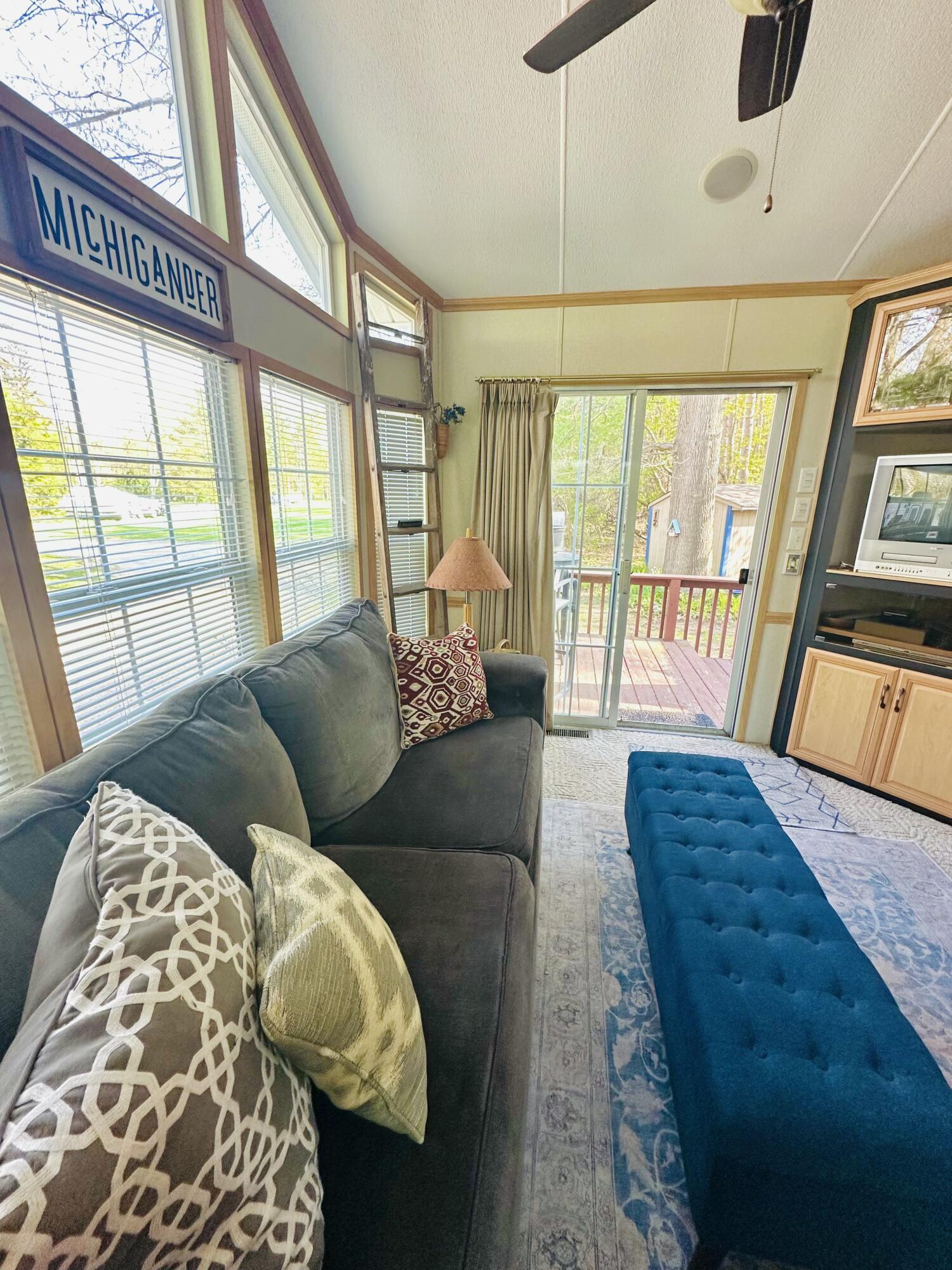 6473 Blue Star Highway Saugatuck MI 49453