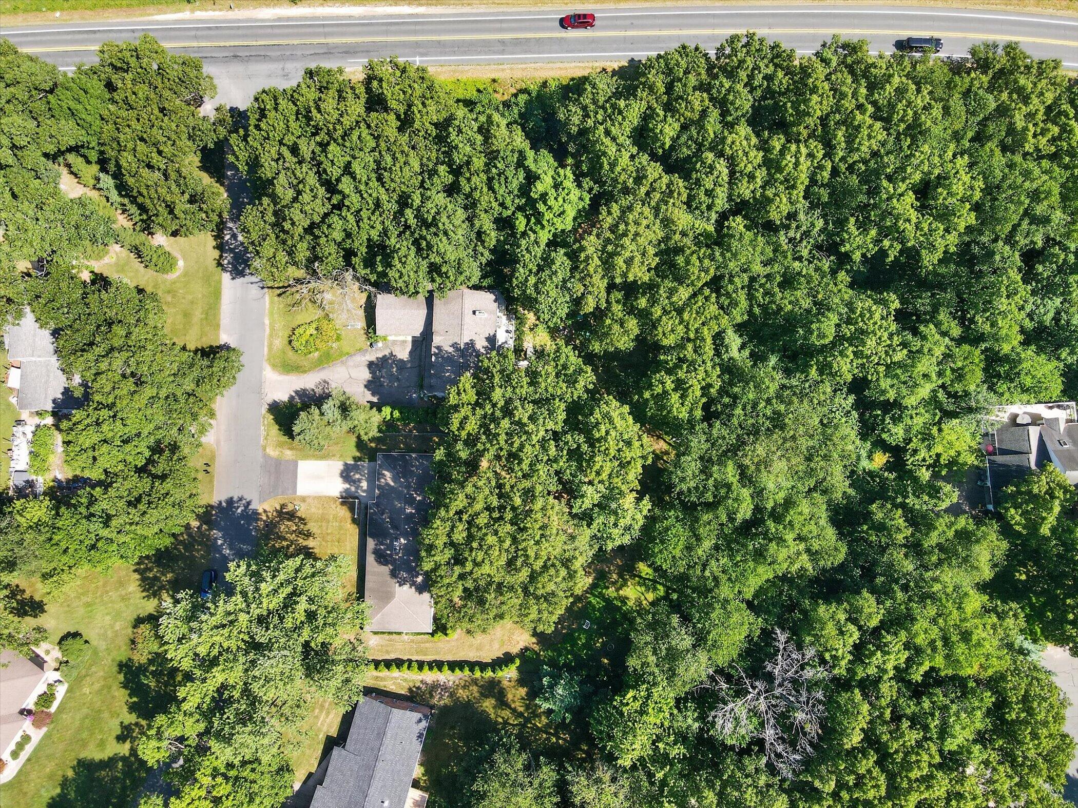 8047 Oak Hill Drive Kalamazoo MI 49009