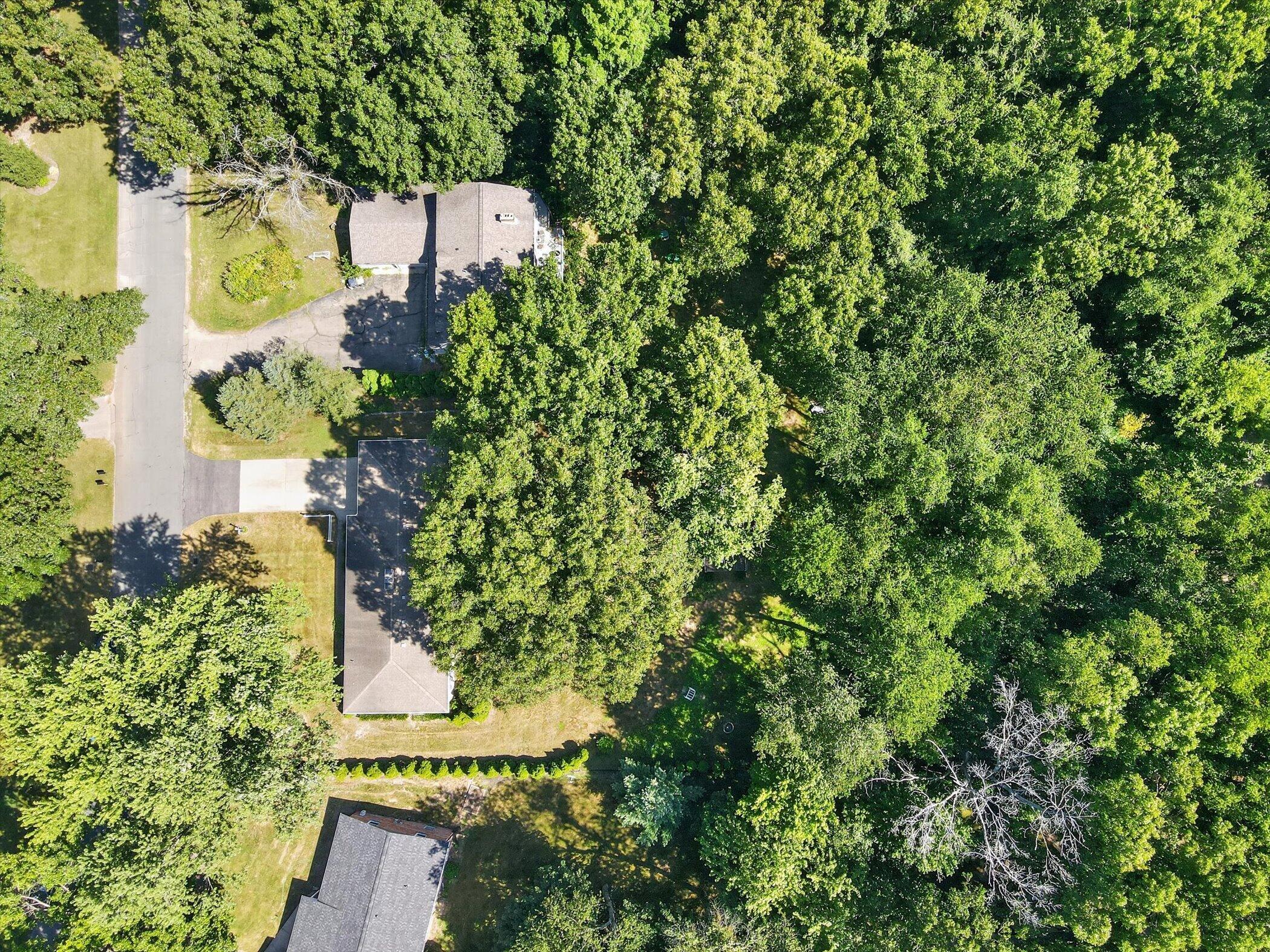 8047 Oak Hill Drive Kalamazoo MI 49009