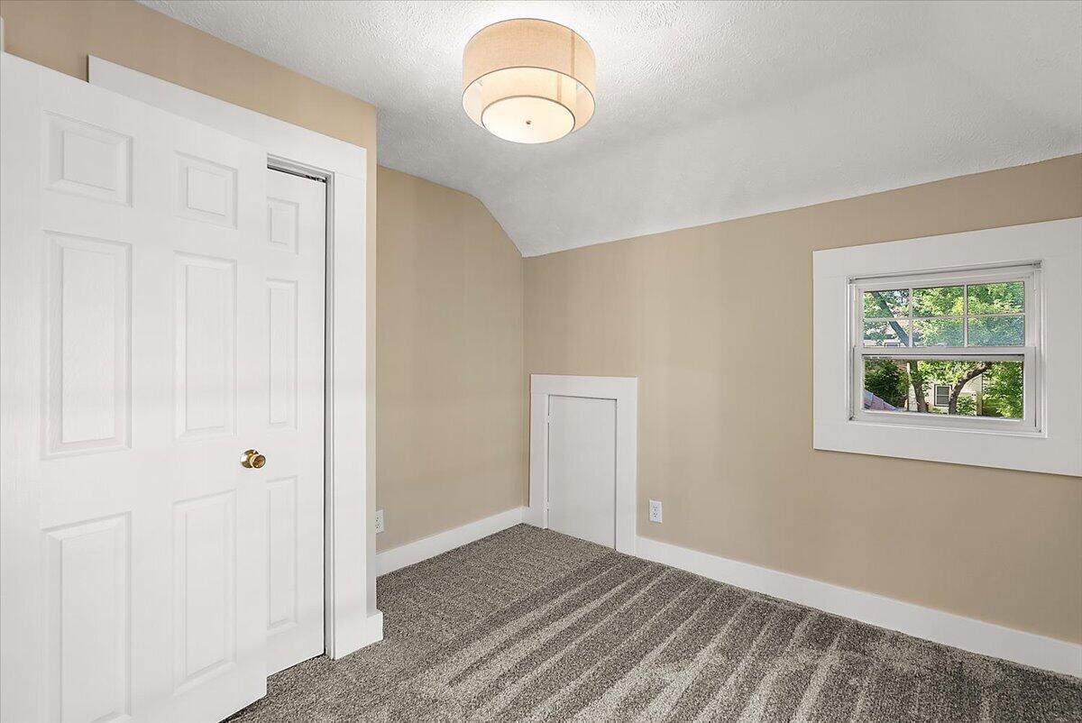 515 Woodlawn Street SE Grand Rapids MI 49507