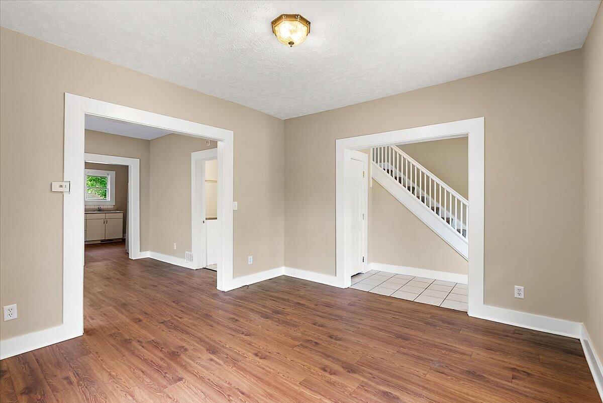 515 Woodlawn Street SE Grand Rapids MI 49507