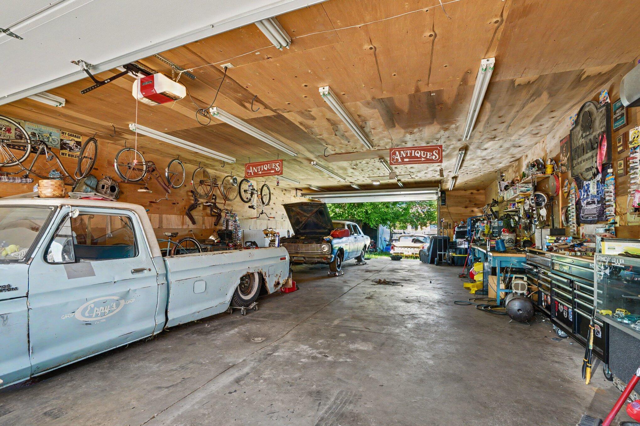 1983 Lewis Drive Niles MI 49120