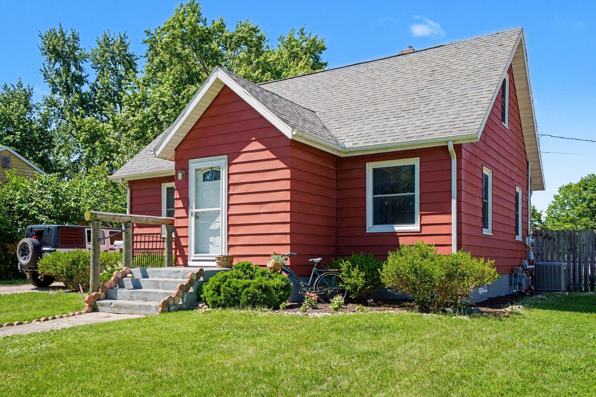 1983 Lewis Drive Niles MI 49120