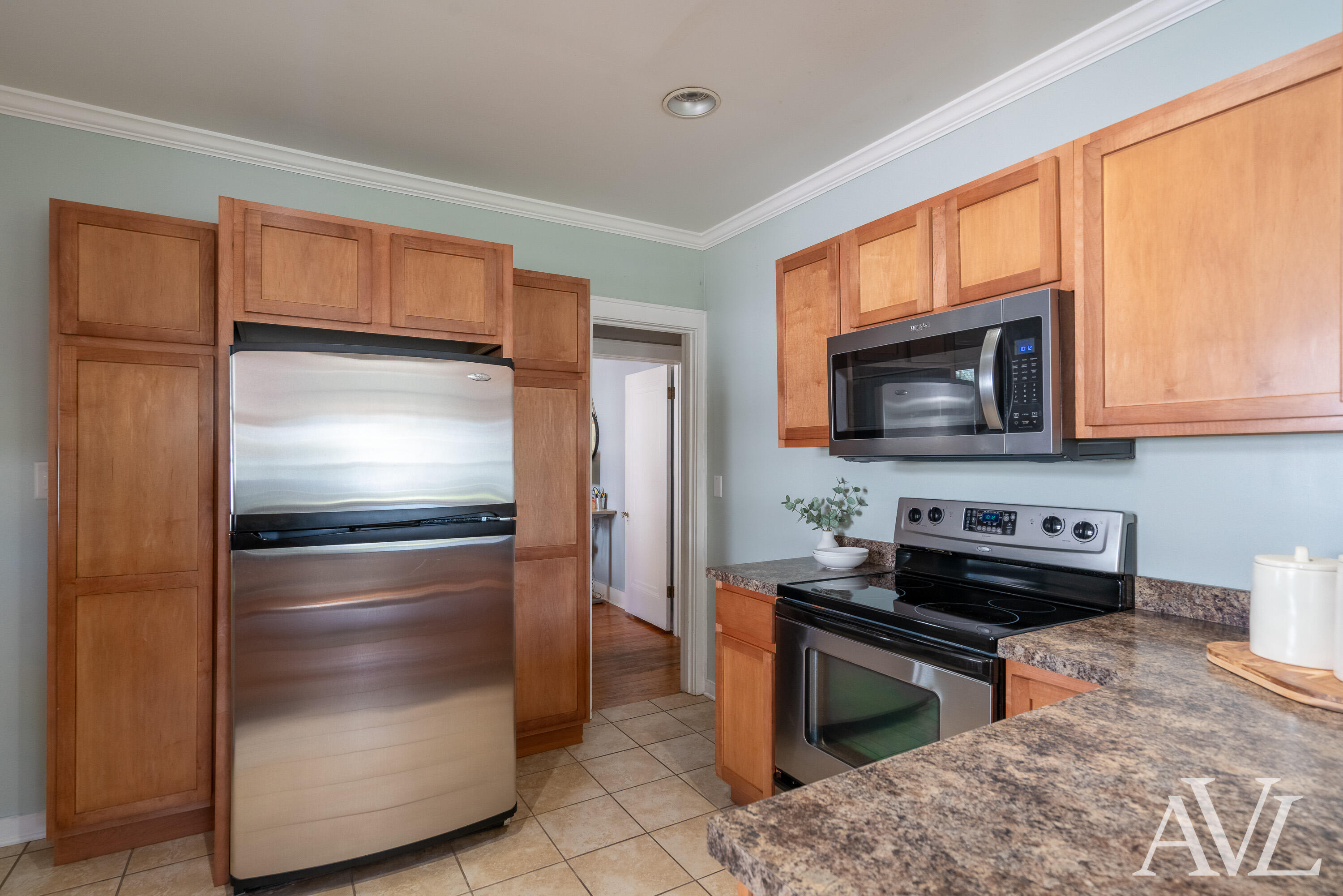 905 N Ottillia Street SE Grand Rapids MI 49507