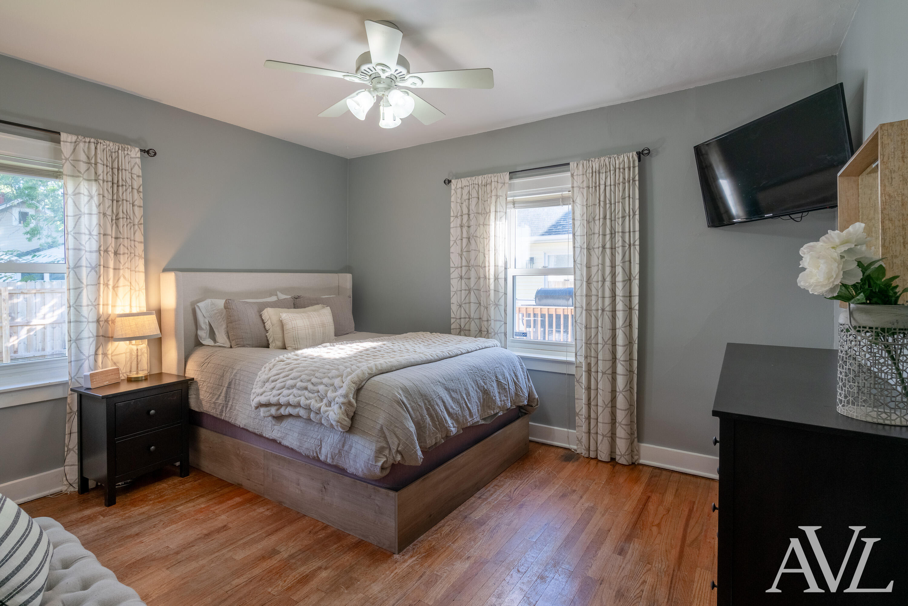 905 N Ottillia Street SE Grand Rapids MI 49507