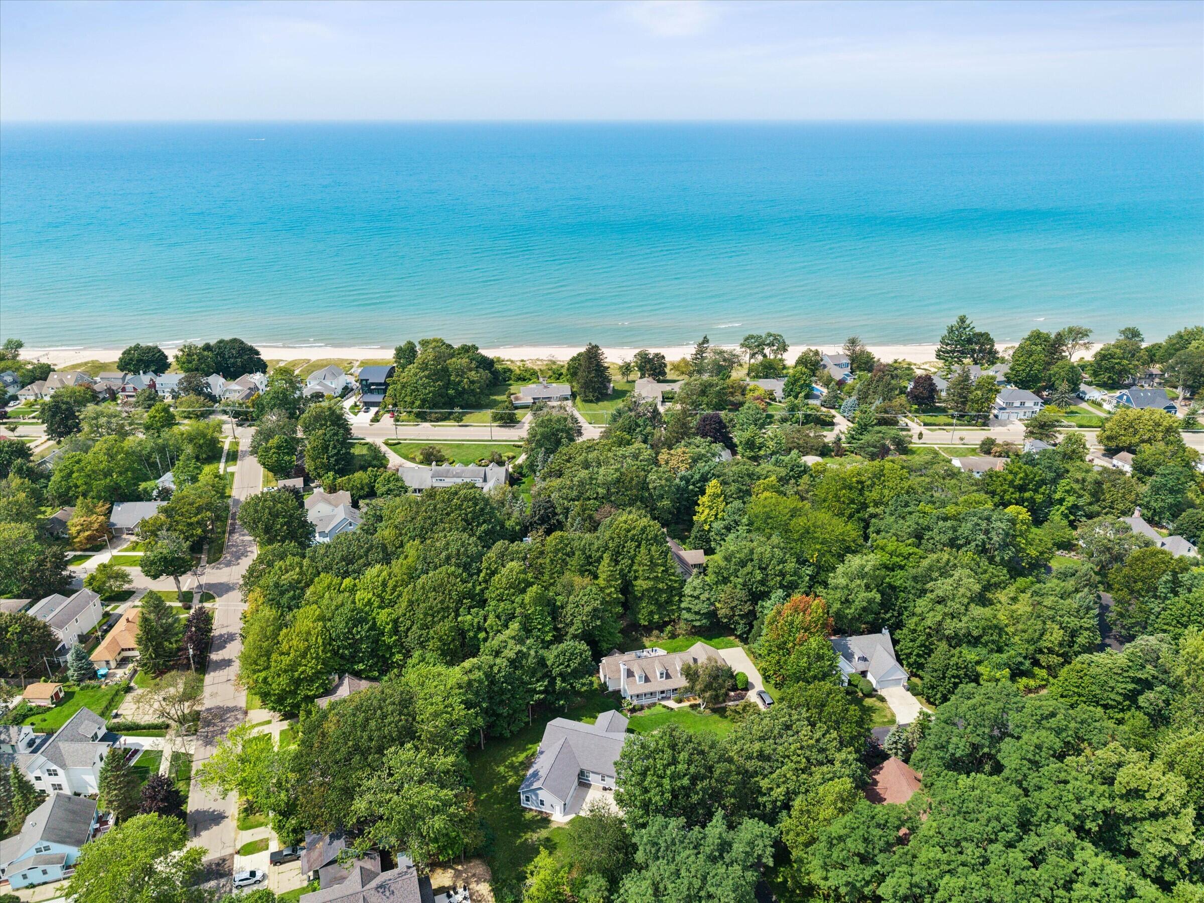 556 N Shore Drive South Haven MI 49090