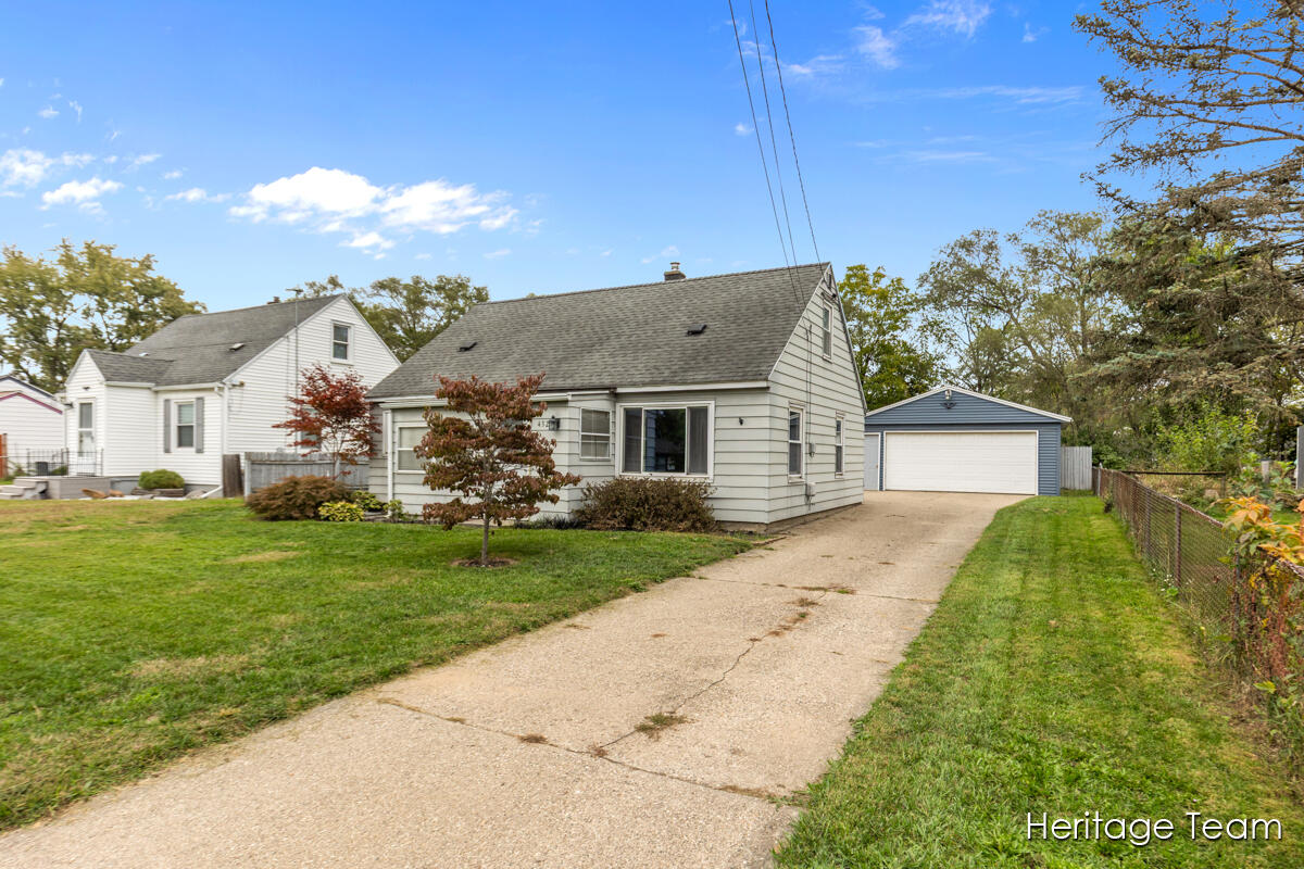 4320 Thorndyke Avenue SW Grand Rapids MI 49548