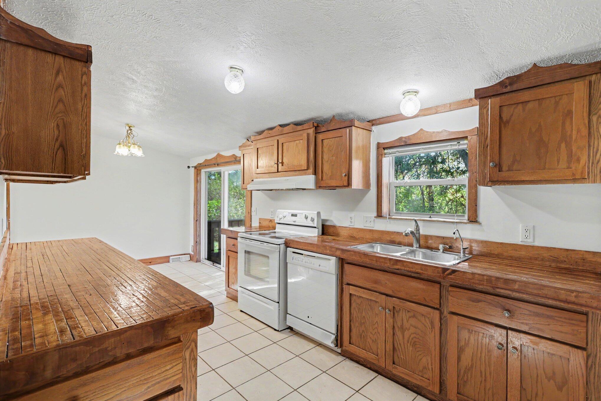 9242 E N Avenue Kalamazoo MI 49048