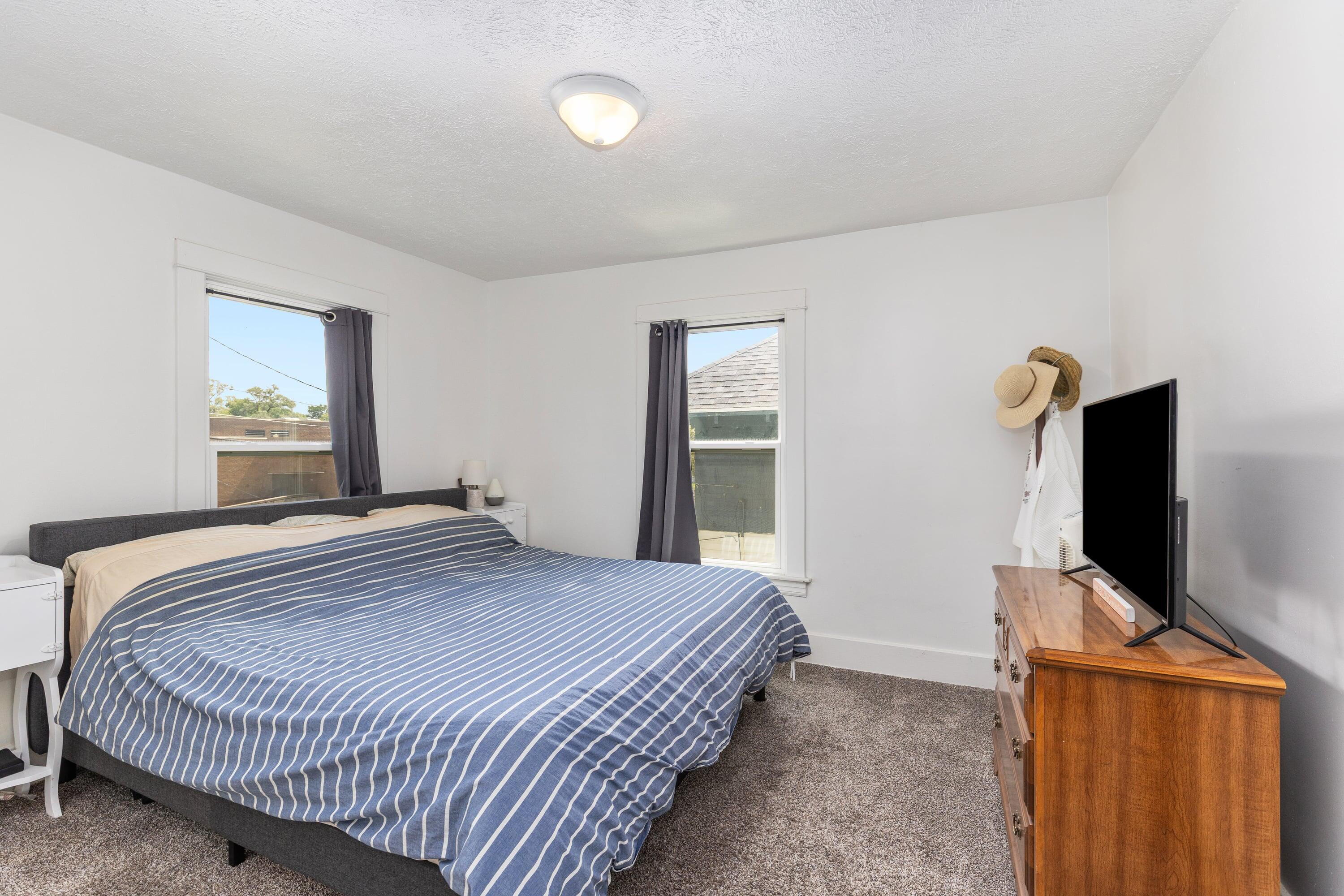 1027 Dallas Avenue SE Grand Rapids MI 49507
