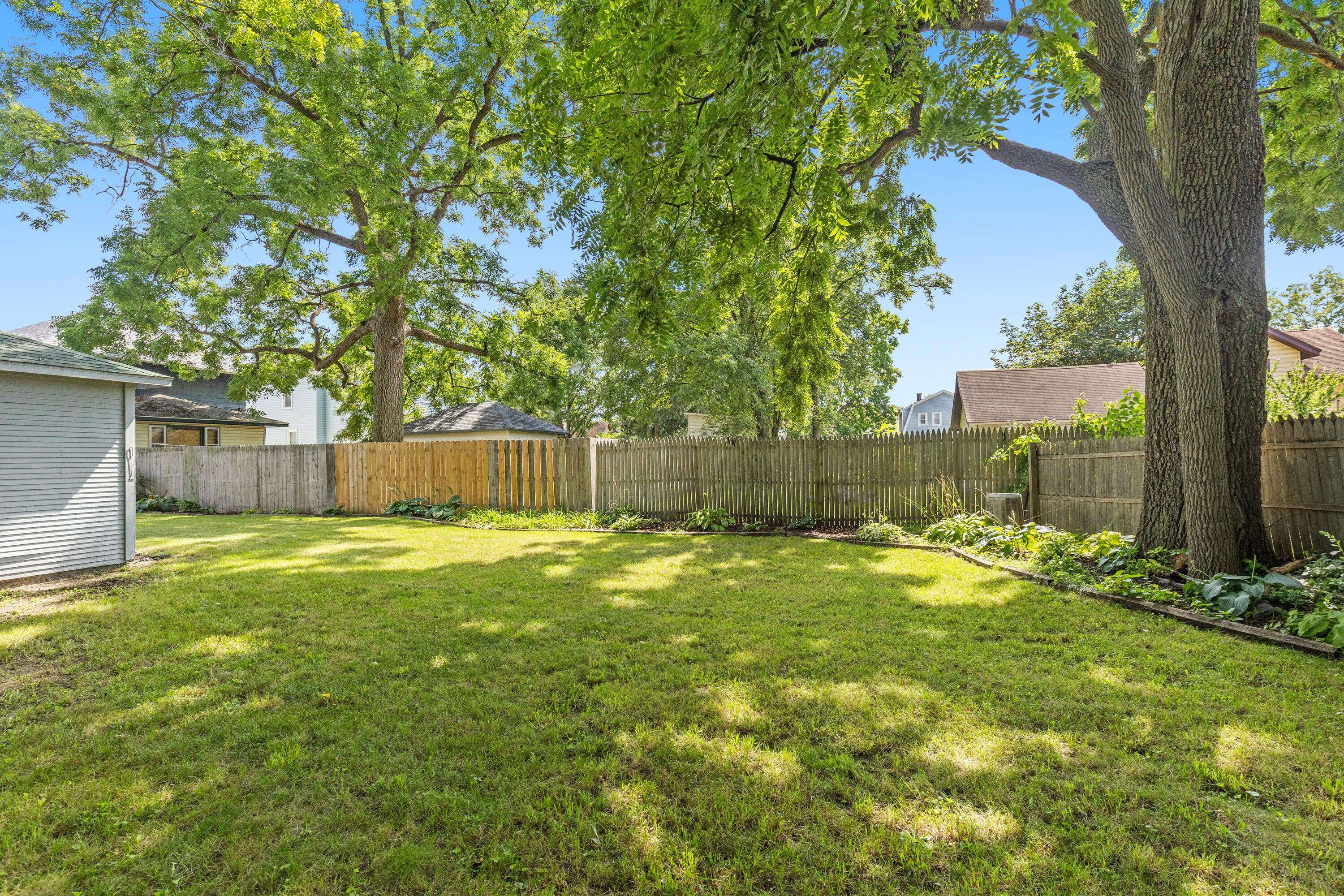 1027 Dallas Avenue SE Grand Rapids MI 49507