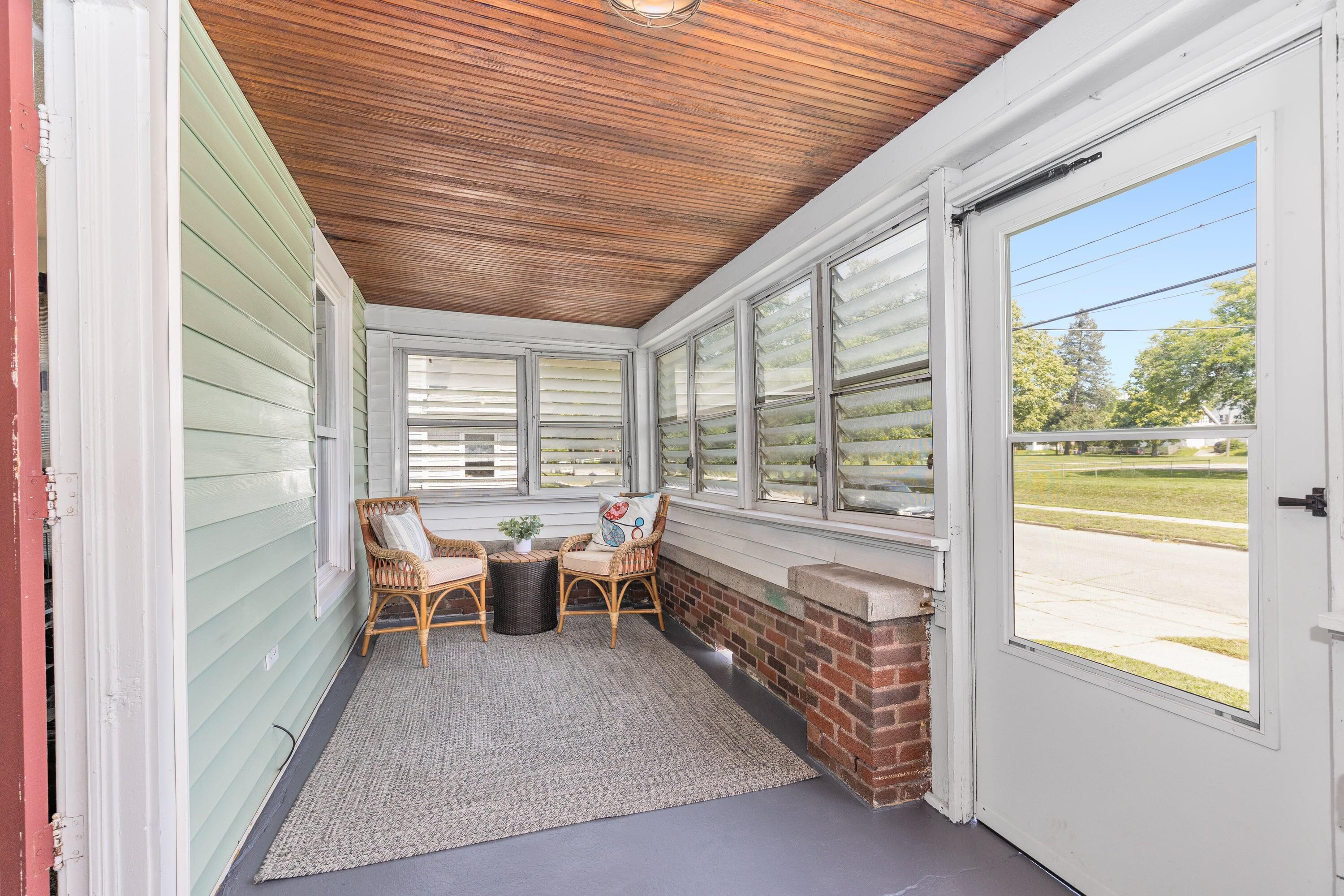 1027 Dallas Avenue SE Grand Rapids MI 49507