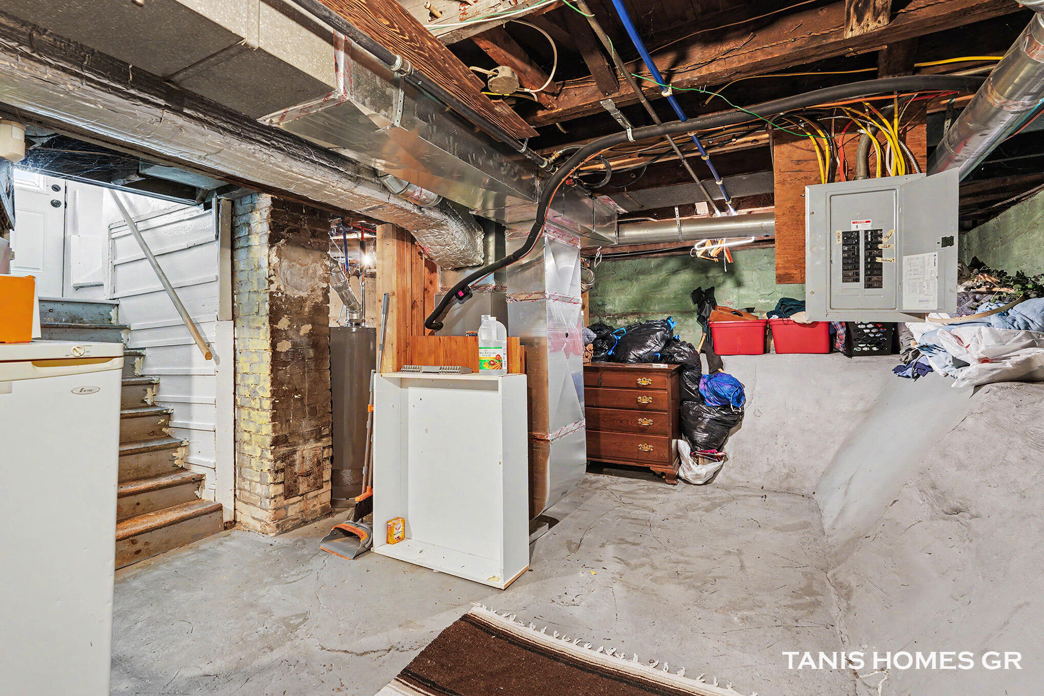 1121 Baxter Street SE Grand Rapids MI 49506