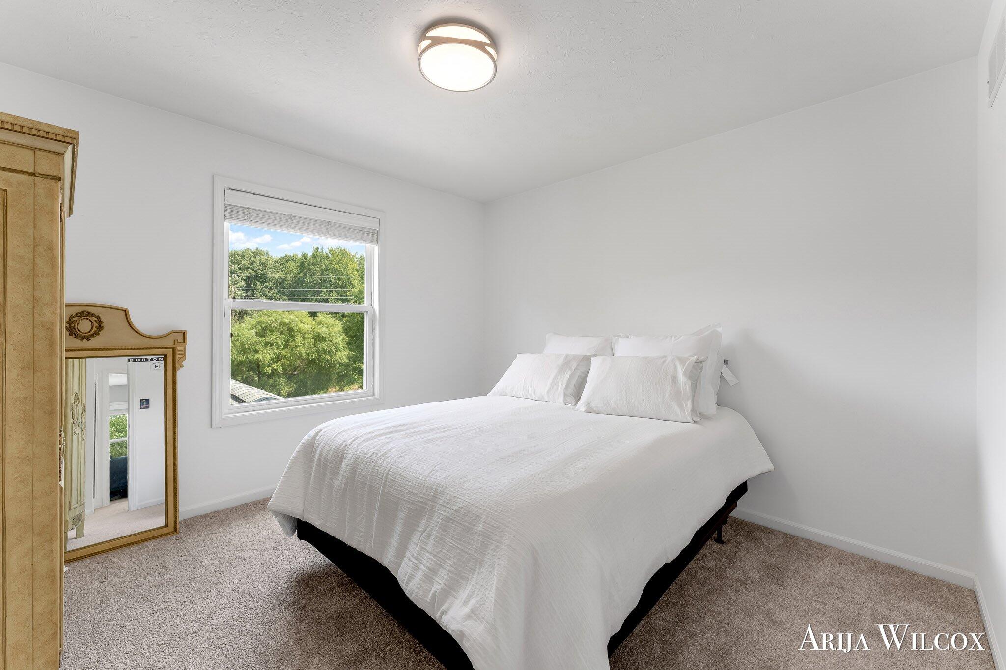 926 Dogwood Meadows Drive SE Ada MI 49301