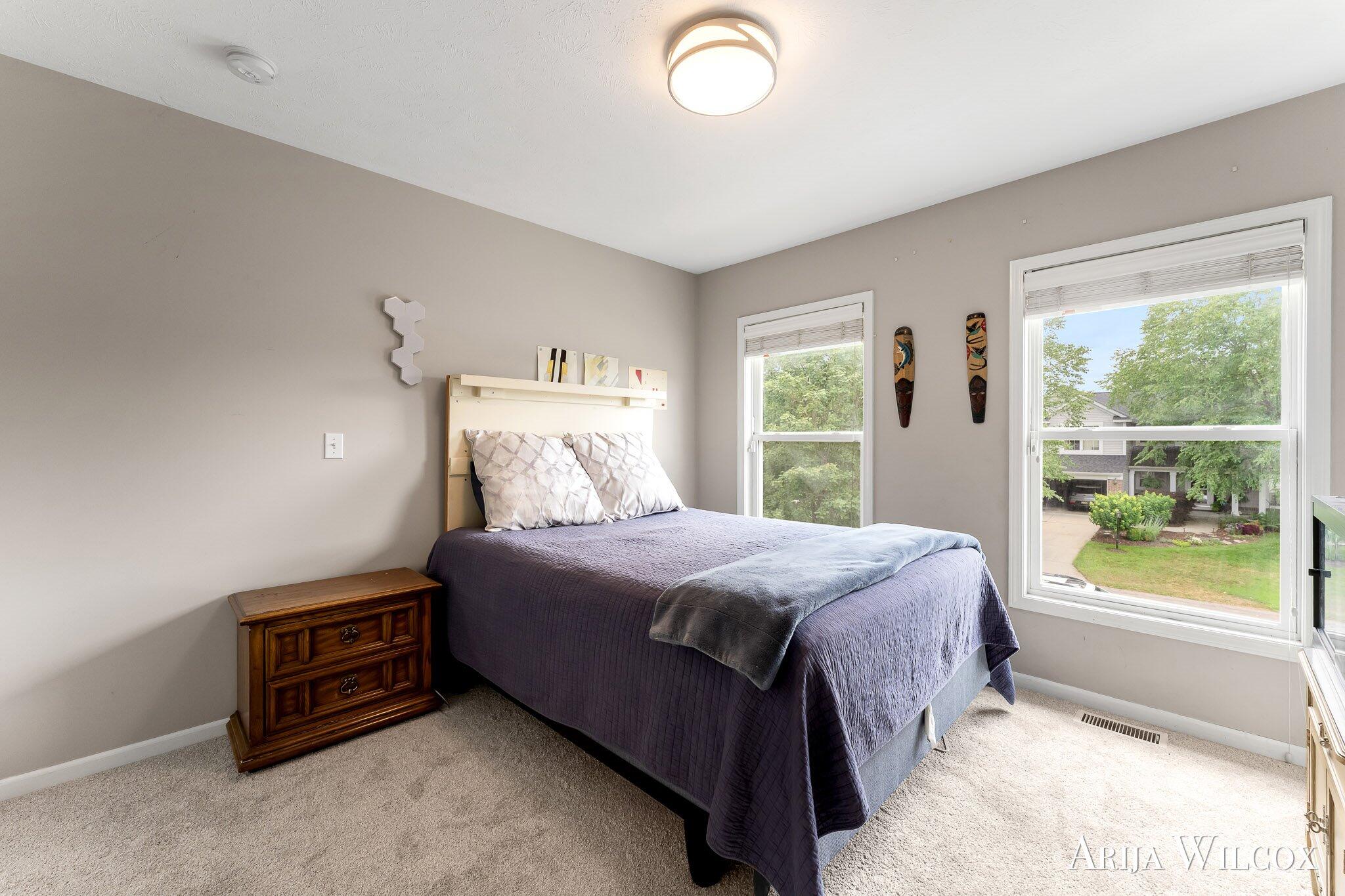 926 Dogwood Meadows Drive SE Ada MI 49301